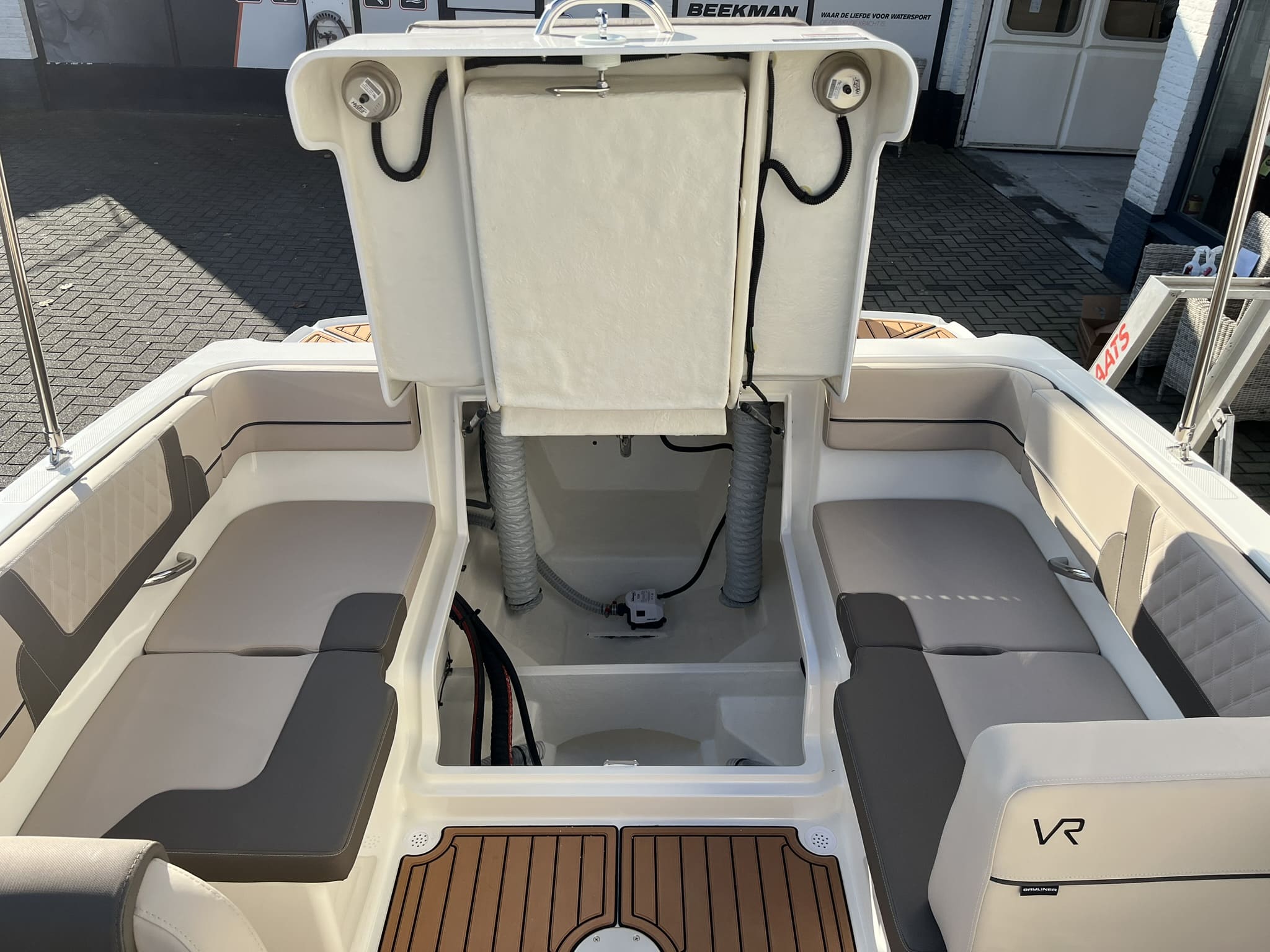 Bayliner VR4 Bowrider