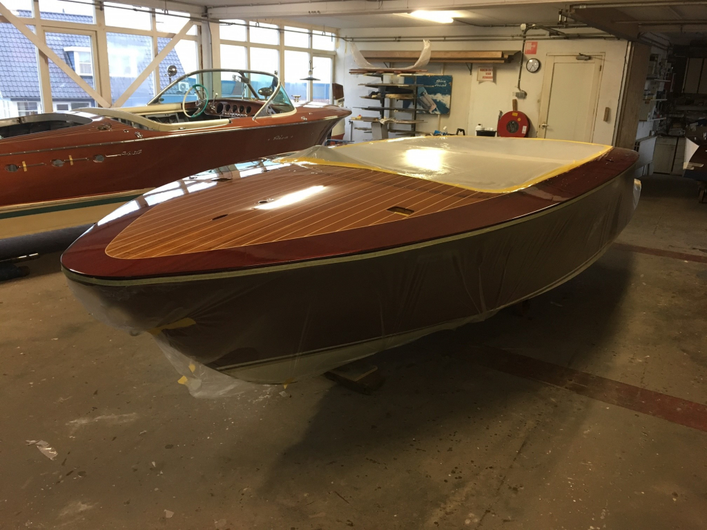Boesch  680 Costa Brava de Luxe