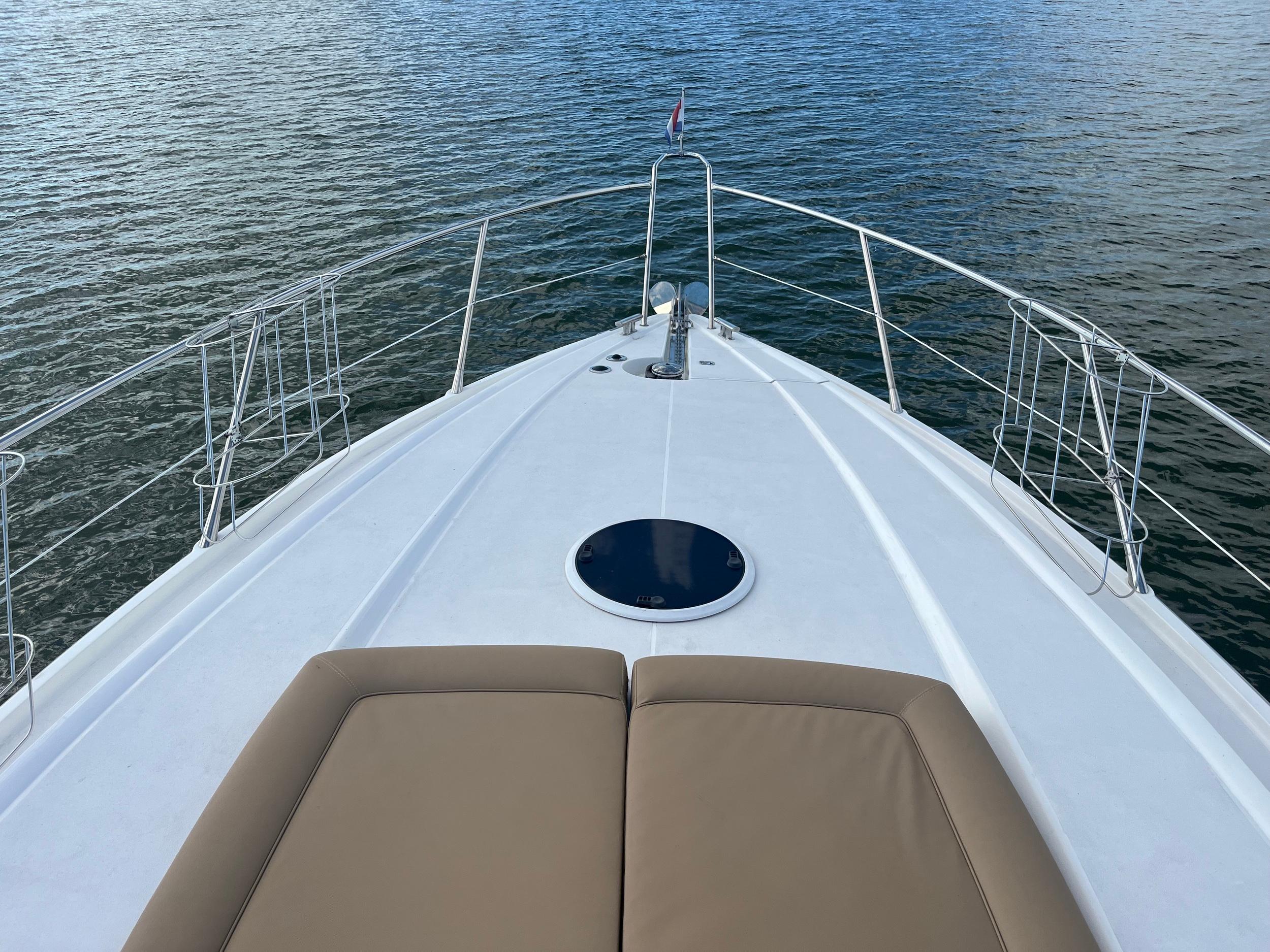 Sunseeker Camargue 50