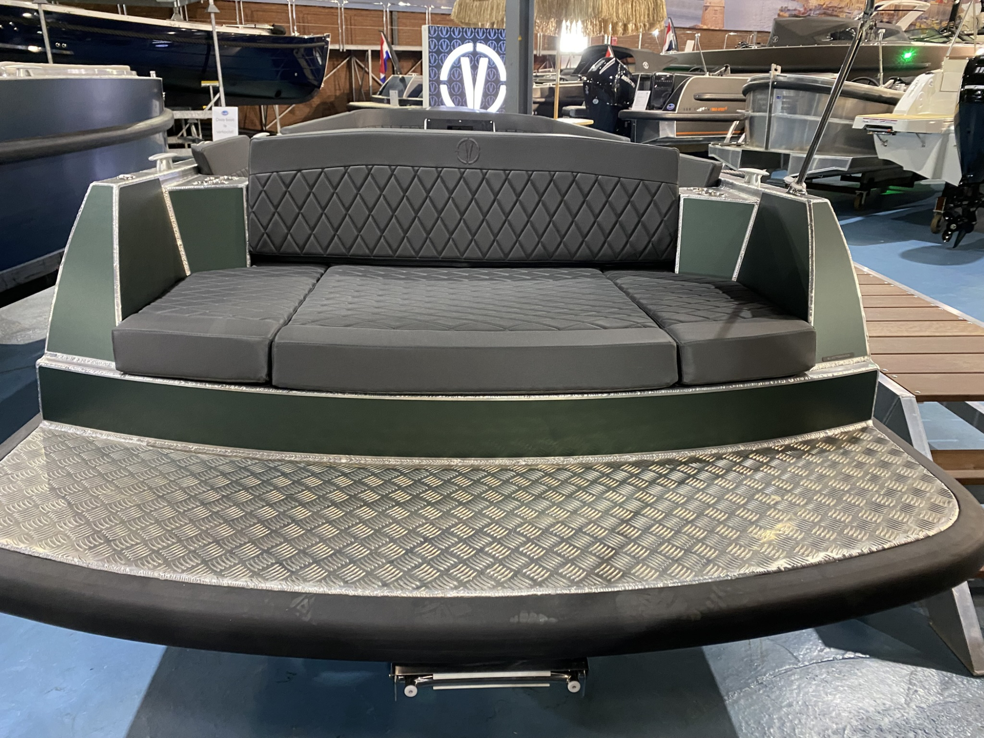 Van Vossen VanVossen E-Tender 595 E-propulsion 6kW op voorraad!