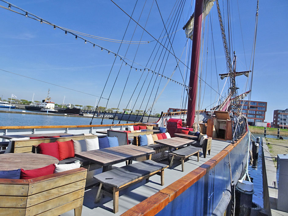 3 mast Charterschip / Evenementenboot 44 nachtgasten, 150 daggasten