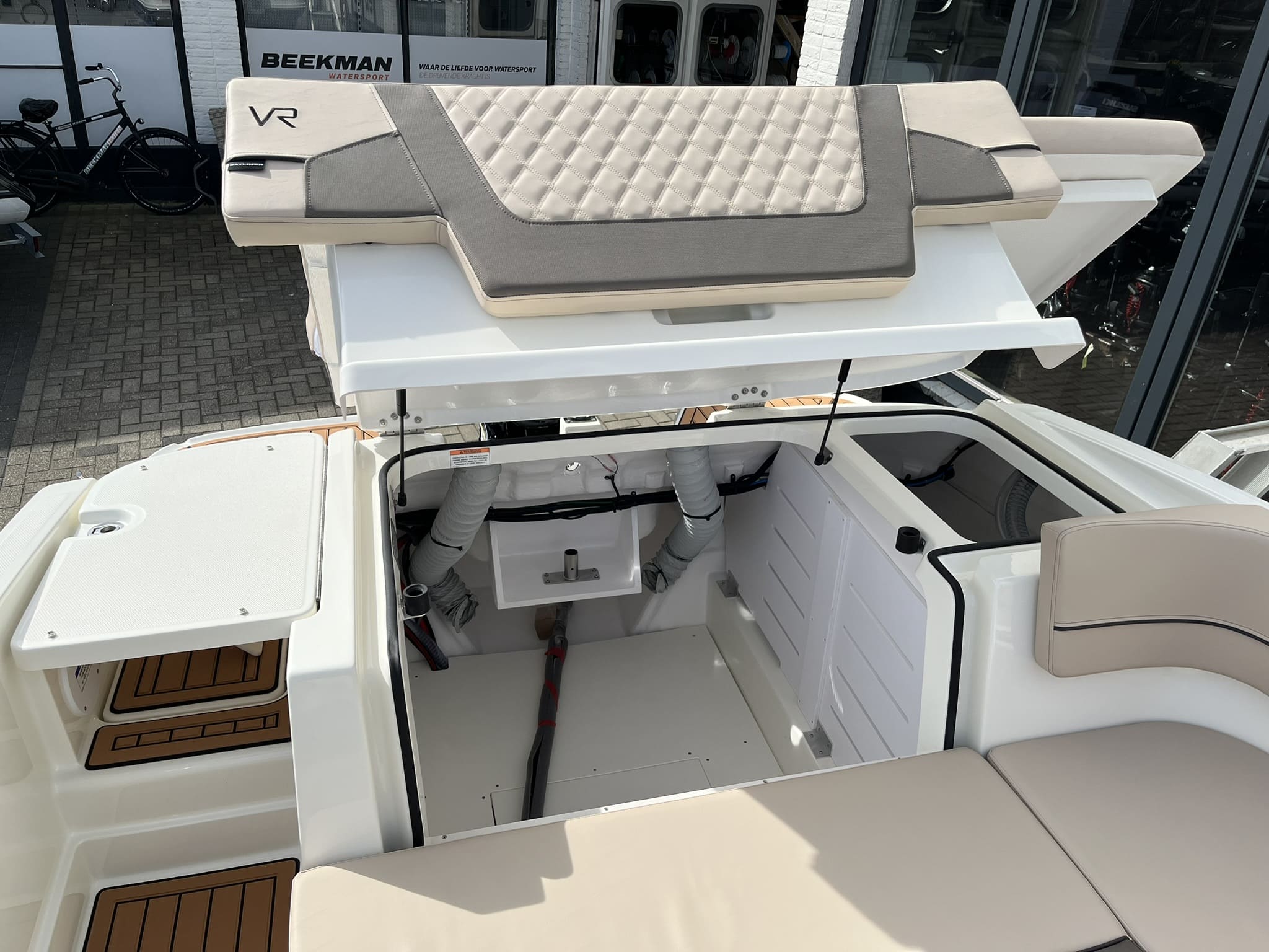 Bayliner VR6 Bowrider