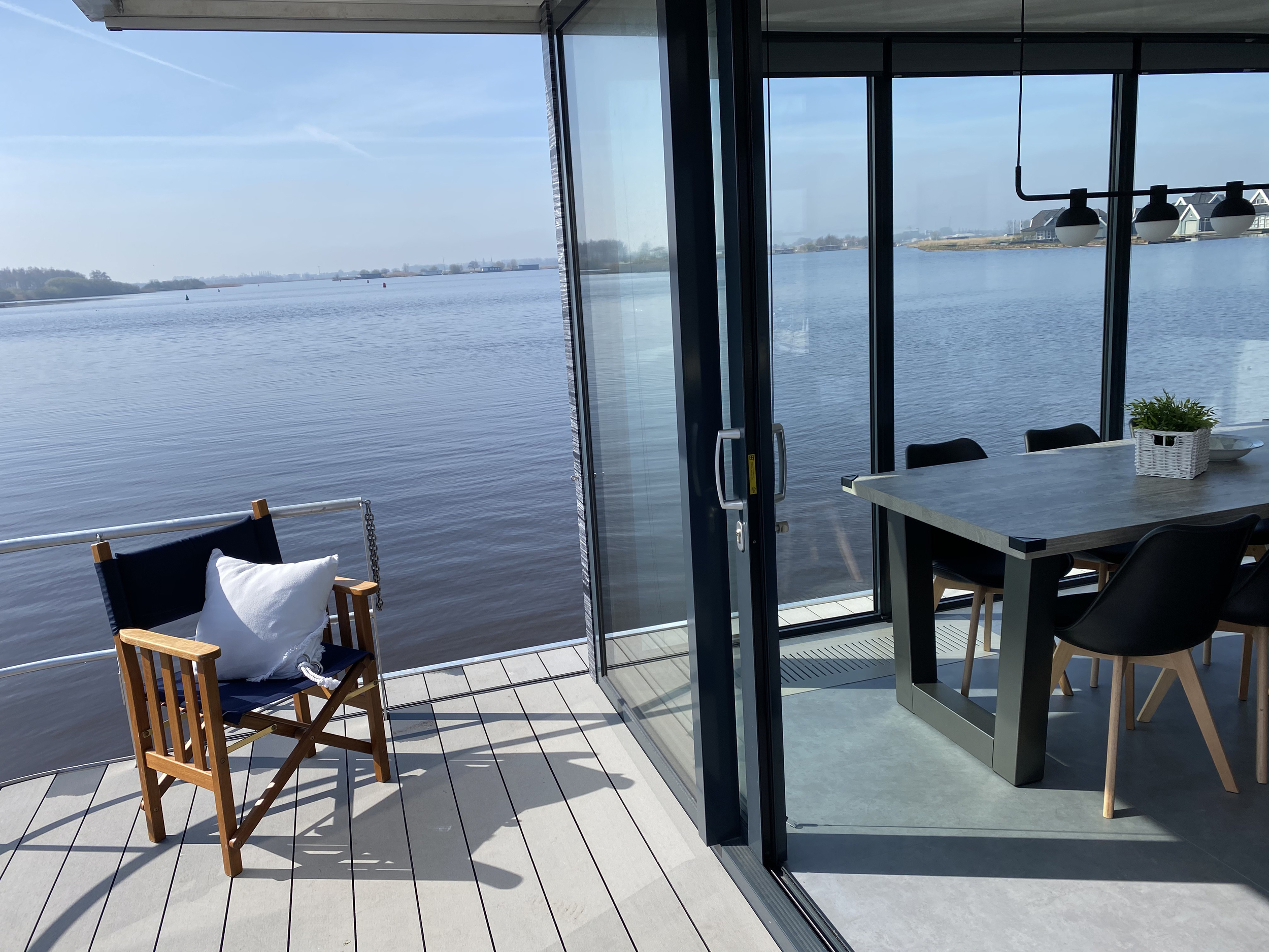VaarAppartement 'Black Pearl' Houseboat - Panoramahut