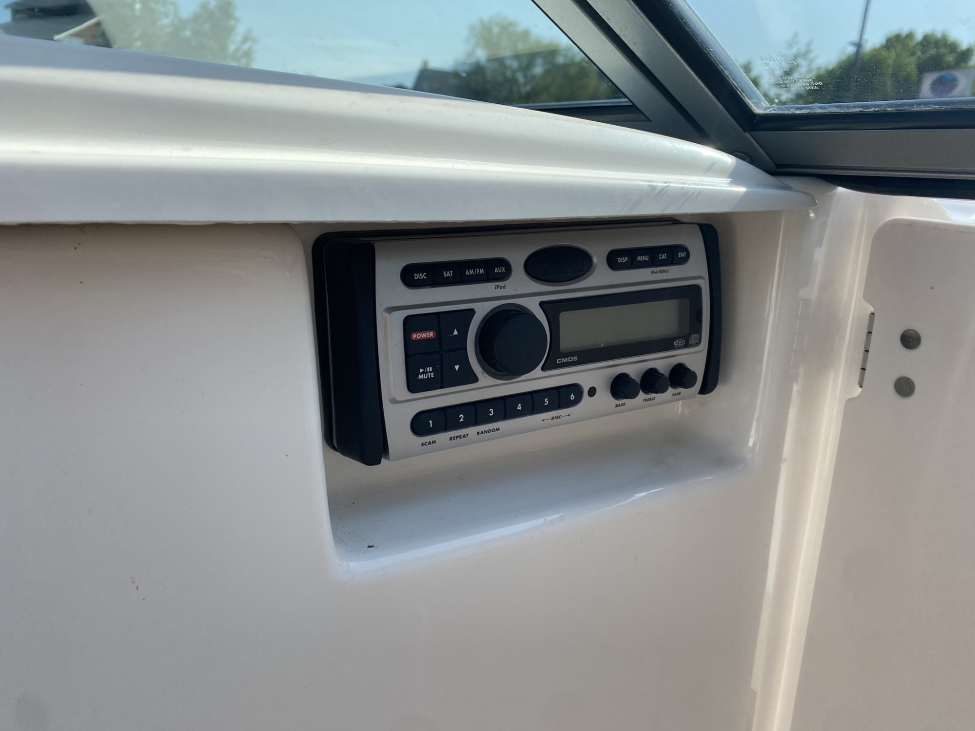 Chaparral Chapparral 206 ssi met Mercruiser 4.3MPI 220 pk!