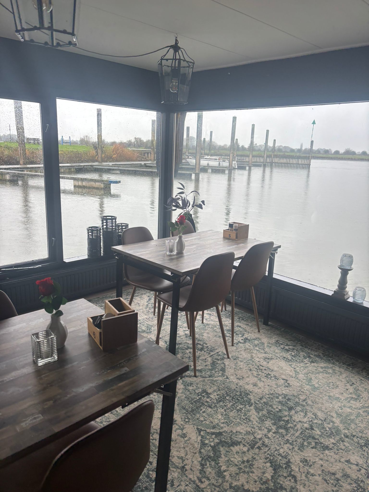 Drijvend Restaurant Houseboat