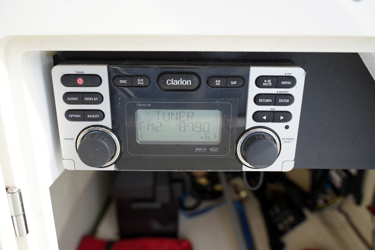 Boston Whaler 190 Montauk