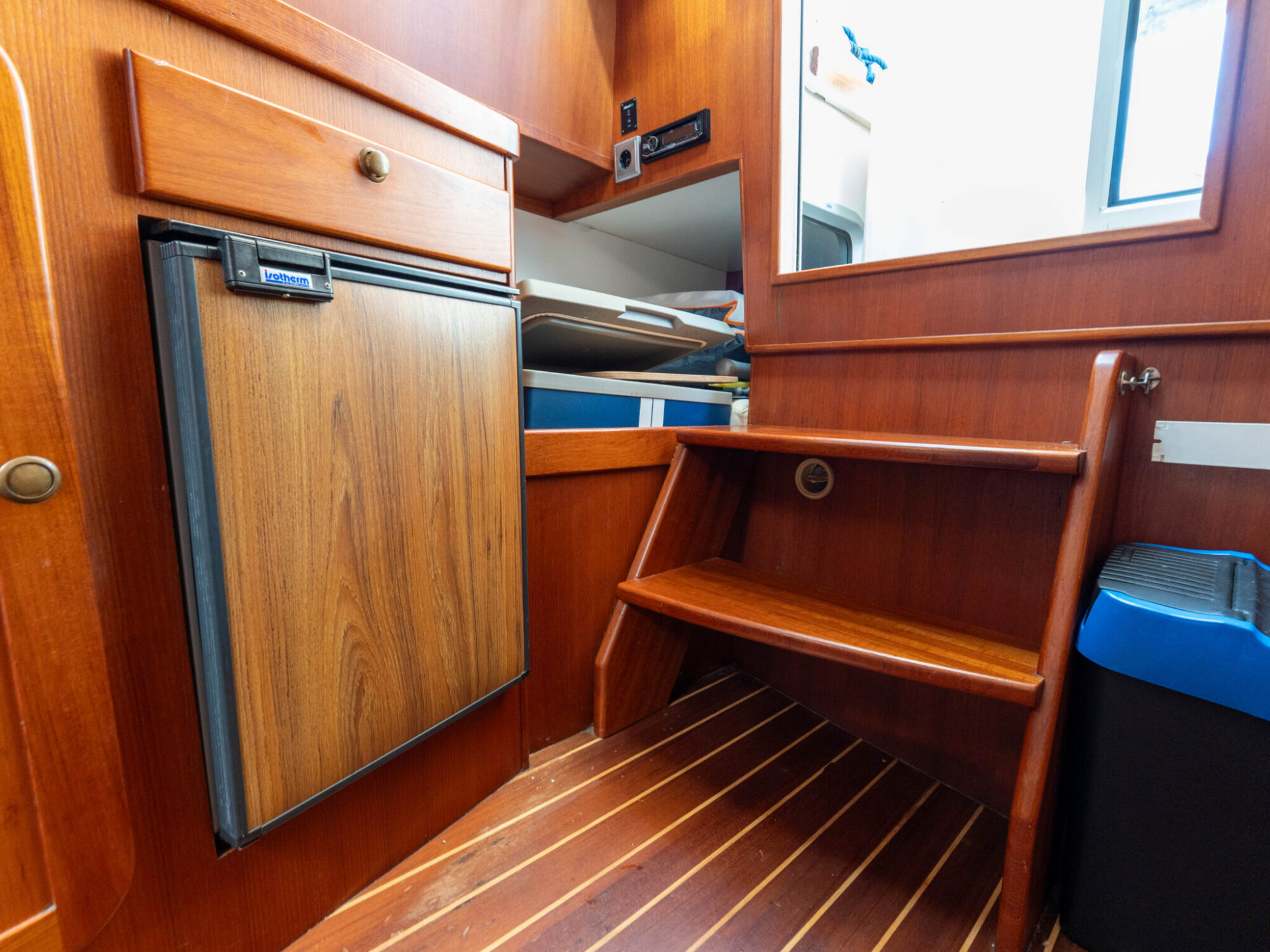 Makma 900 Cabin