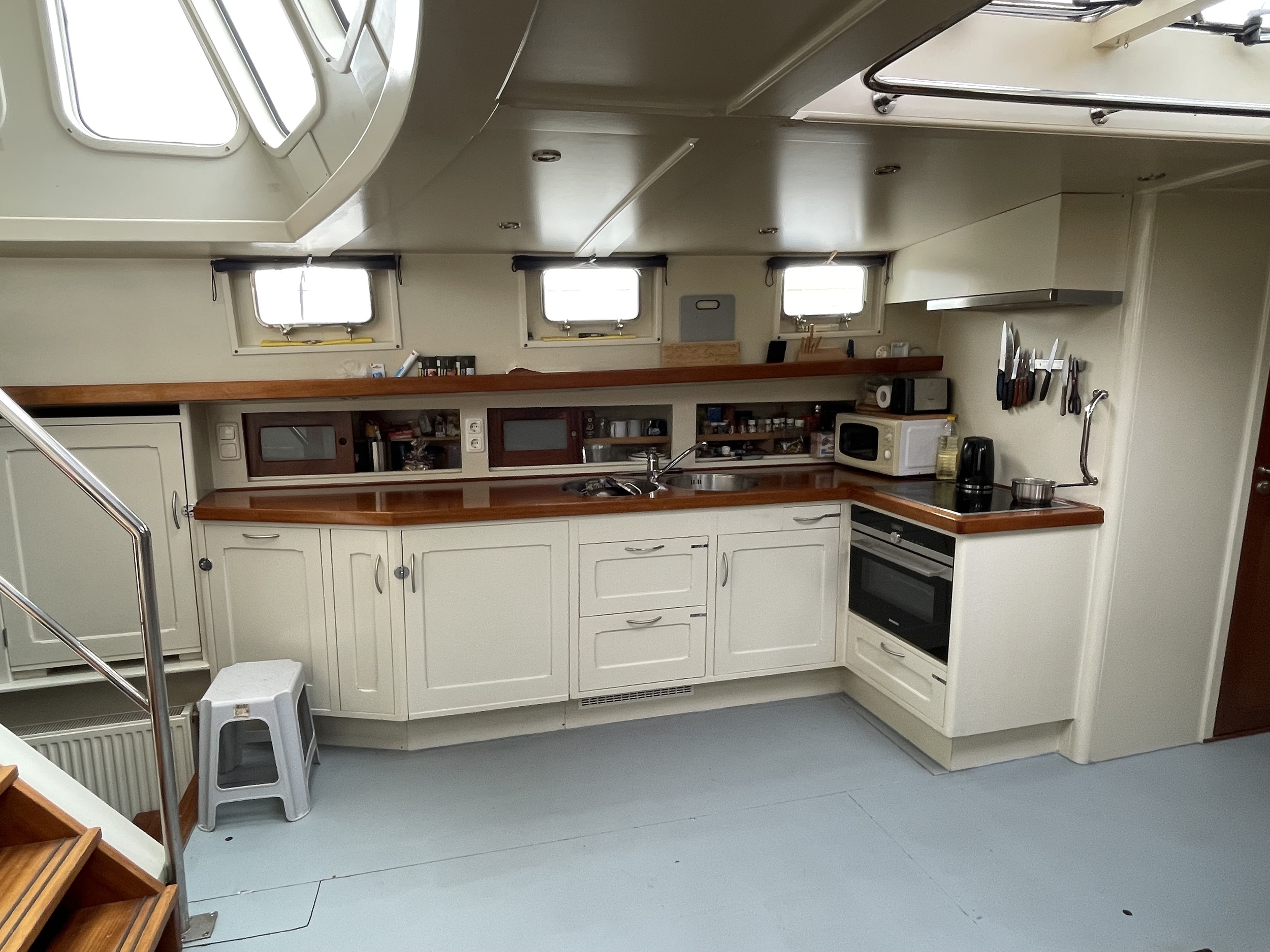 Dykstra Schooner 77, Midzwaard