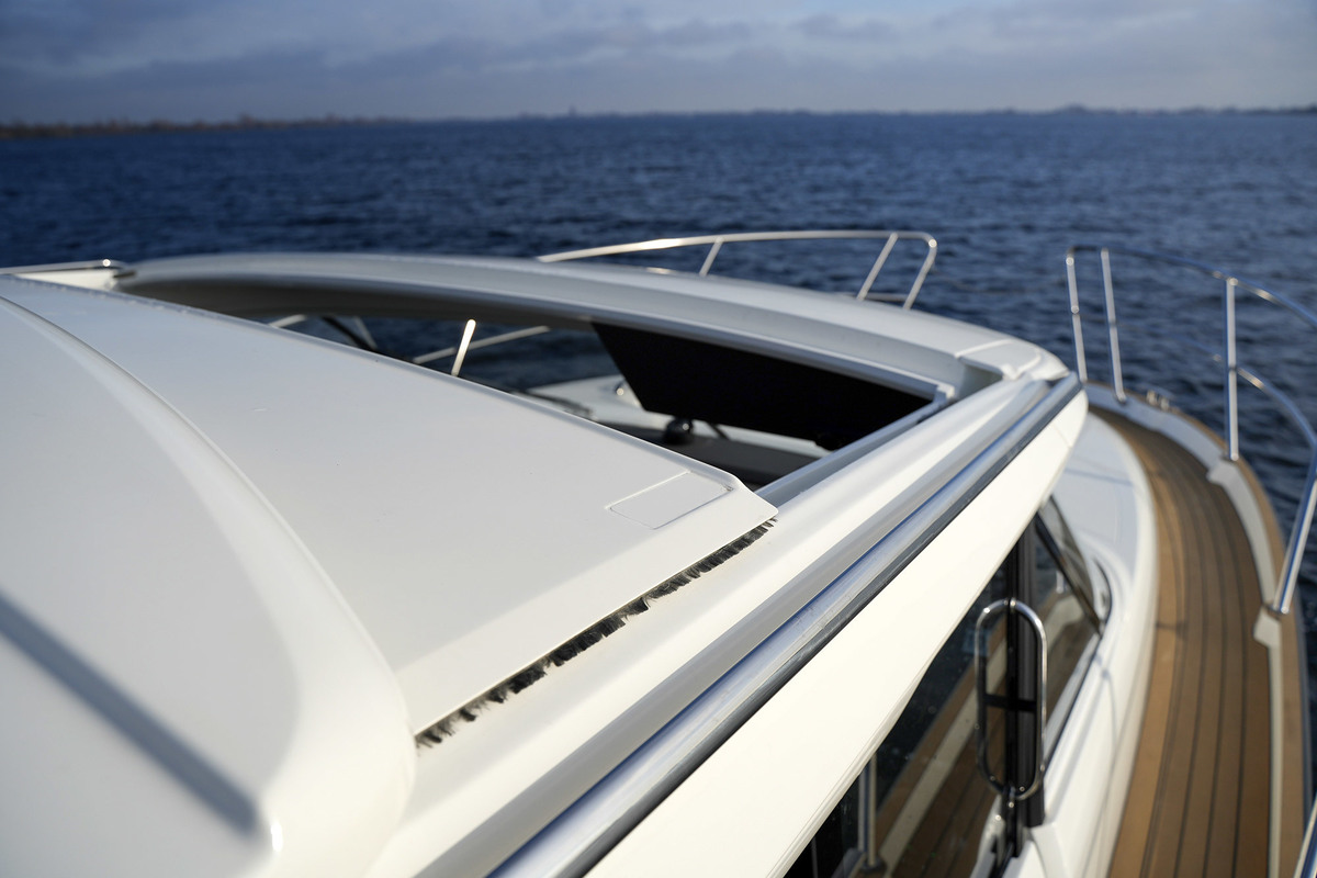 Marex 330 Scandinavia (2024)