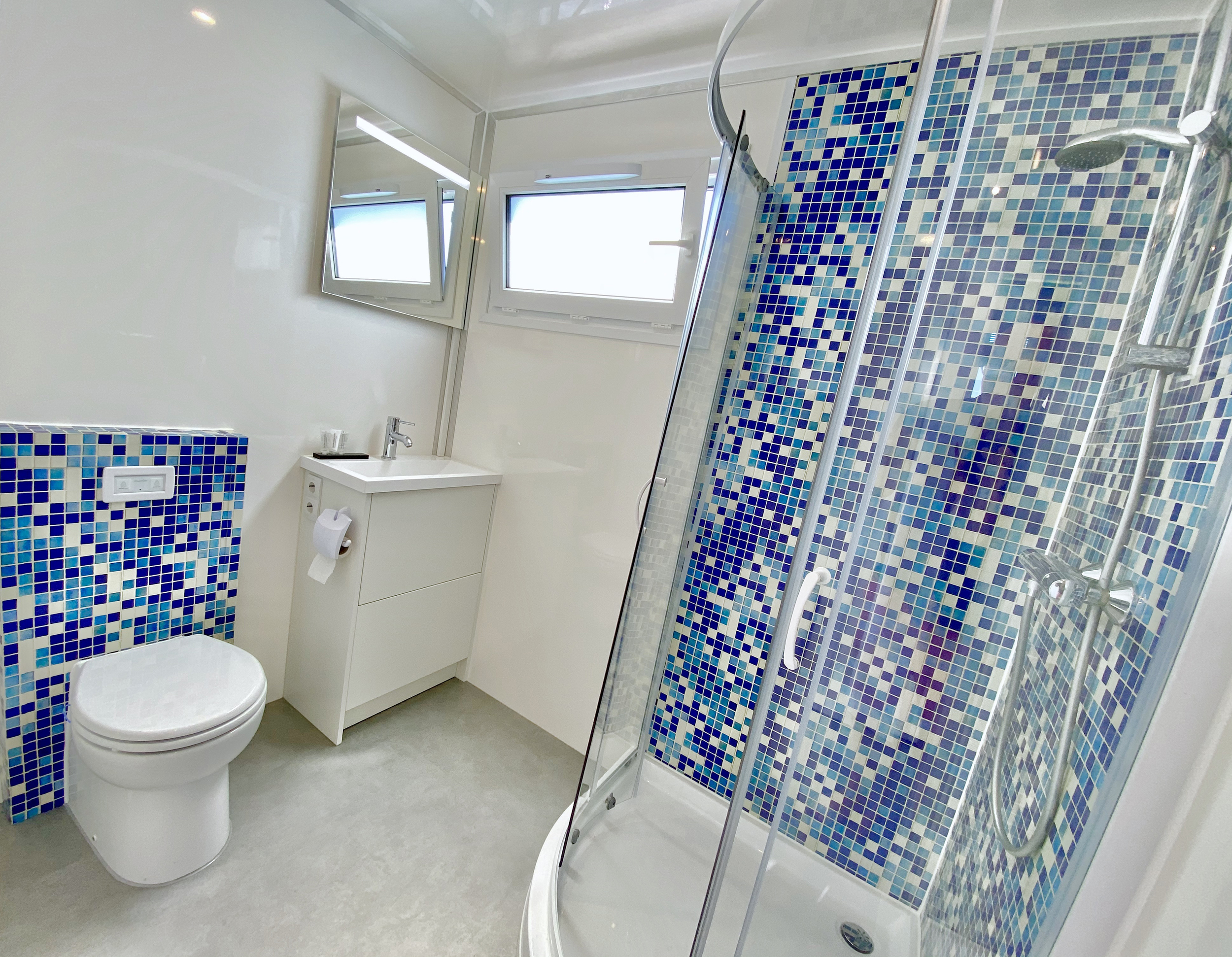 VaarAppartement 'Black Pearl' Houseboat - Panoramahut