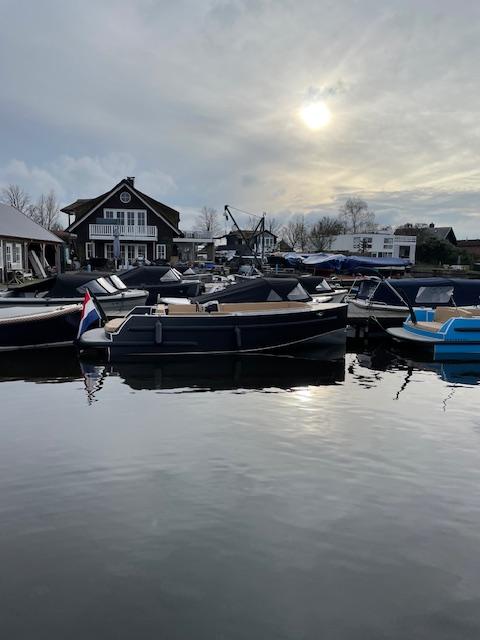Van Vossen 650 sport e tender DEMO