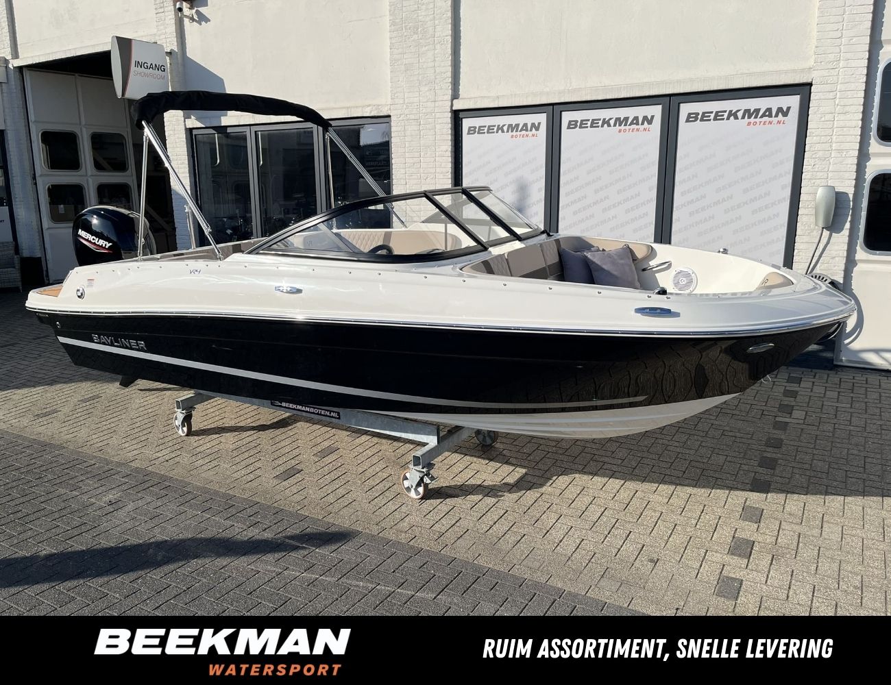 Bayliner VR4 Bowrider hoofdfoto: 1