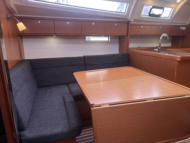 Bavaria Cruiser 37-3