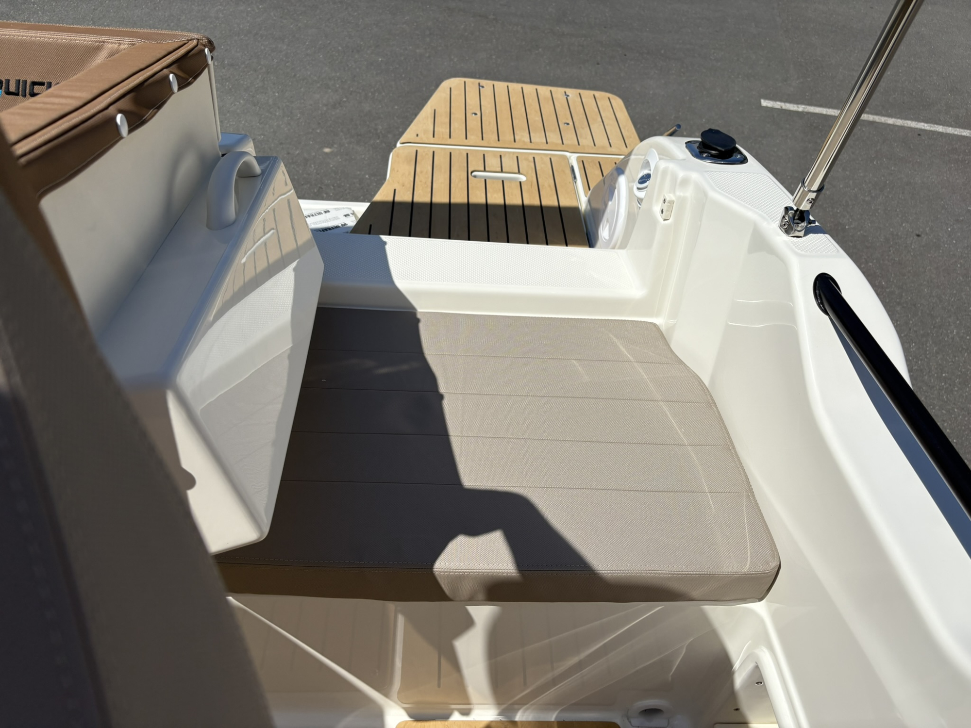 Quicksilver 605 Activ Open met Mercury 115 pk op voorraad!