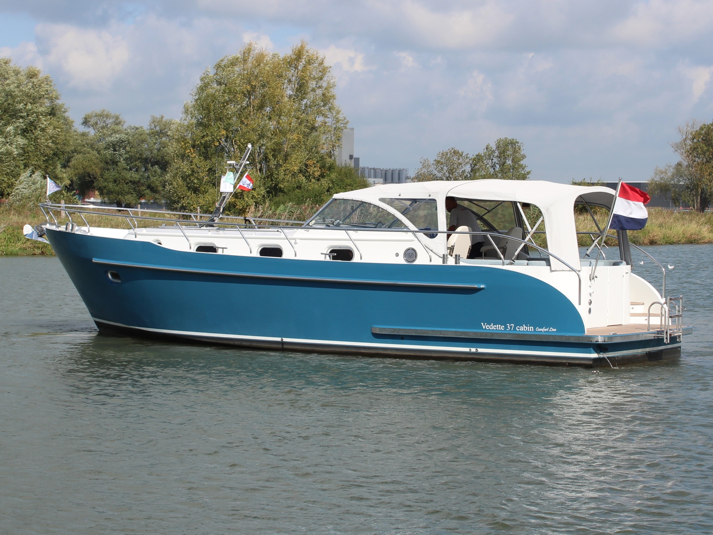 Vedette 37 Cabin Comfort Line