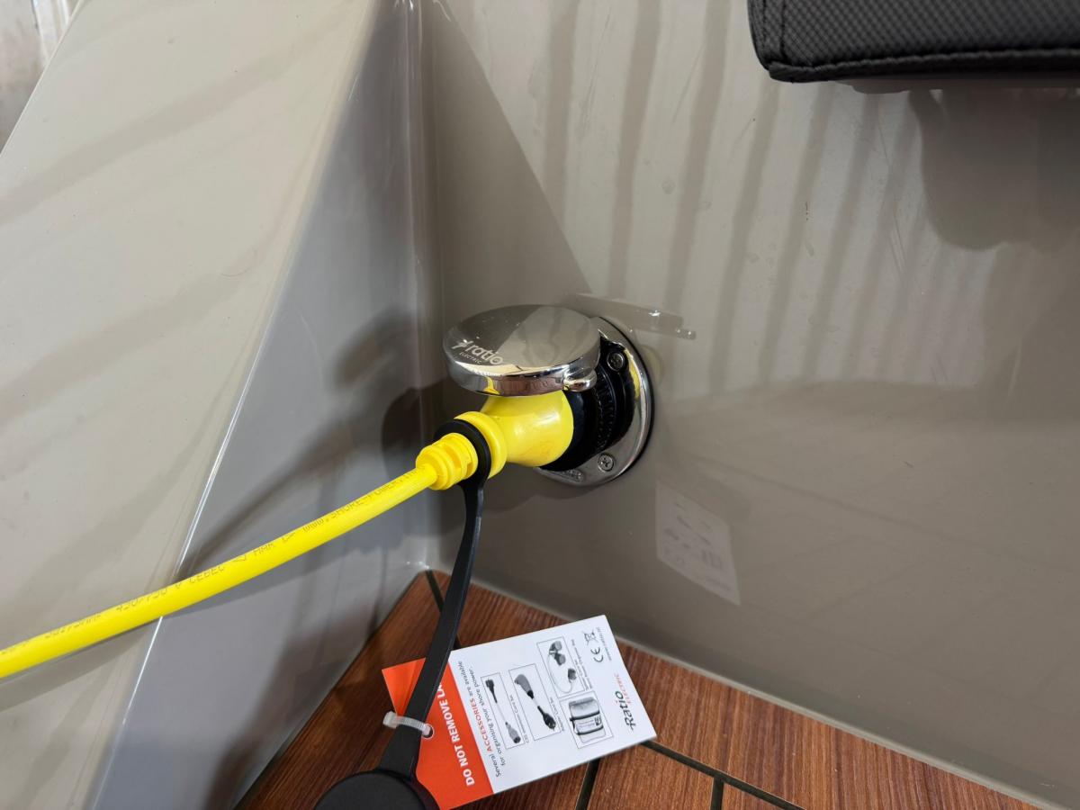 Maxima 680 Sport Lounge