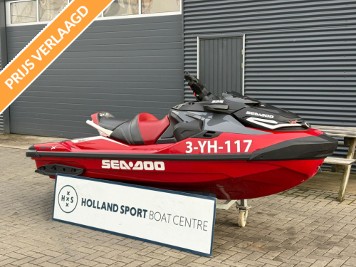 Sea Doo RXT-X RS 325 + Trailer