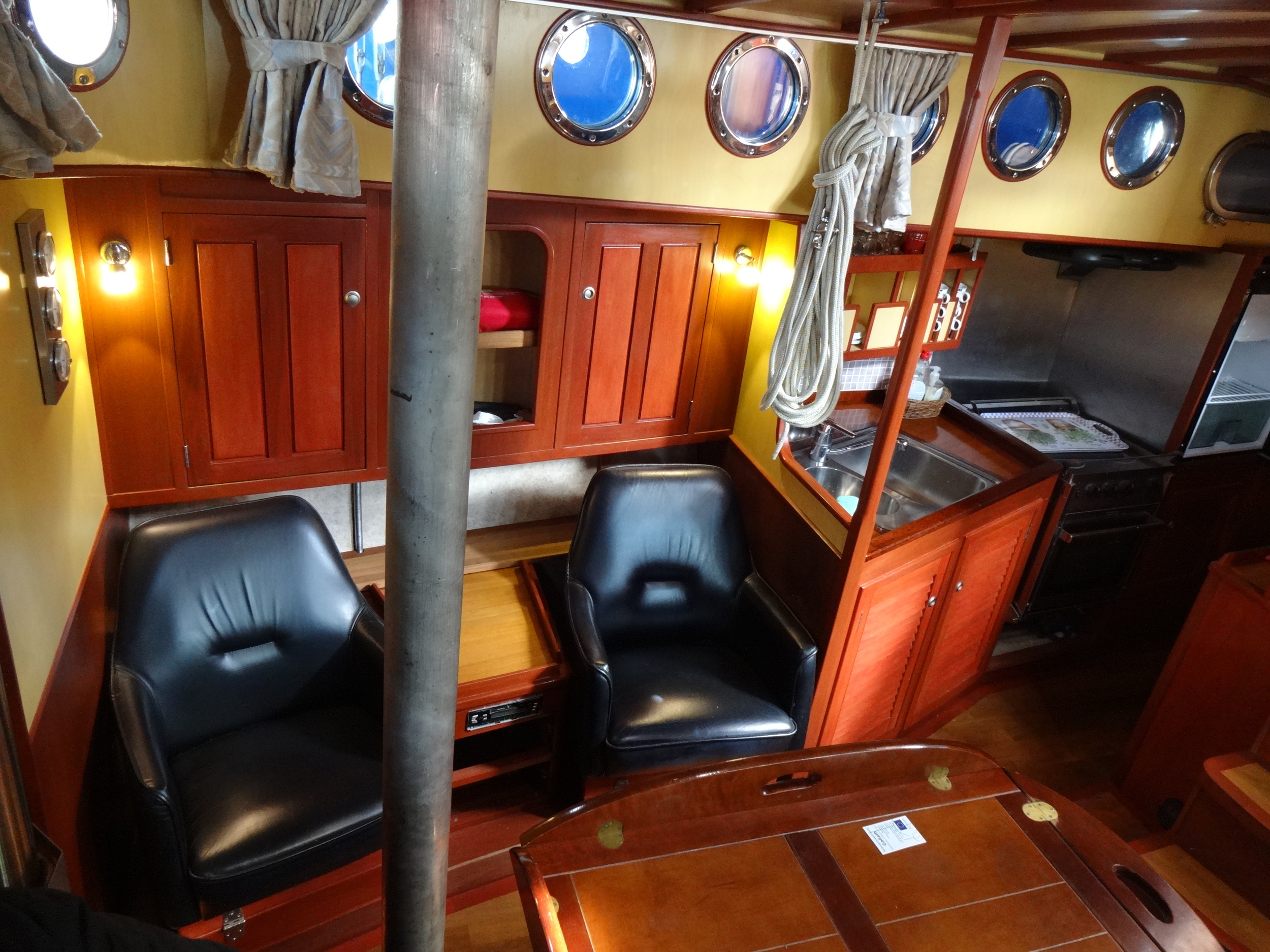 Dick Zaal 41 Centre Cockpit