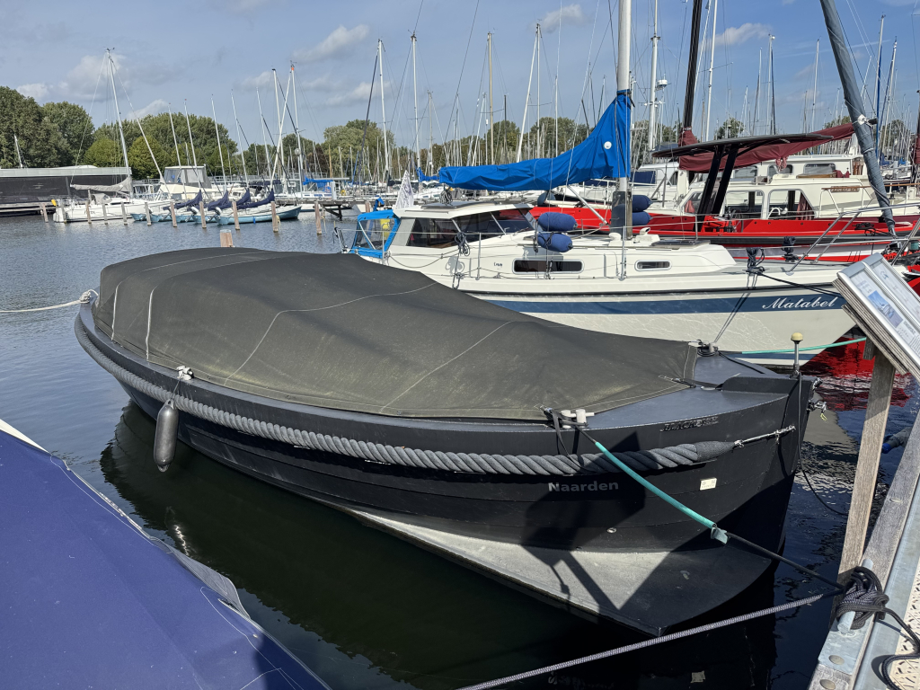 Blackfish 850 