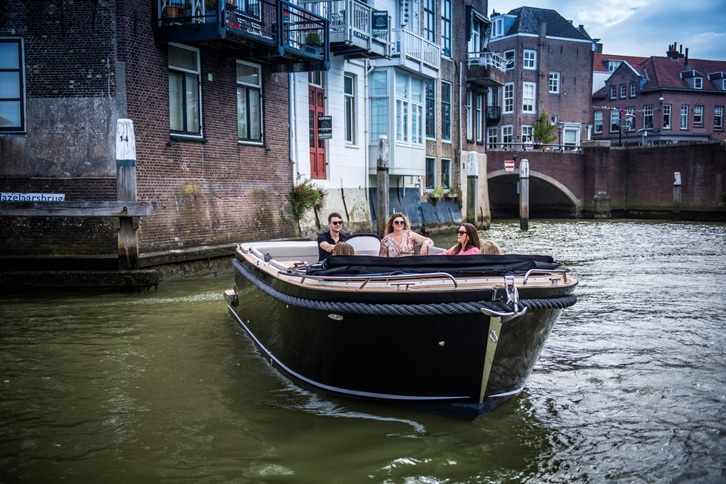 Maxima Boats Aanbieding -  820 retro met Honda 135 pk!