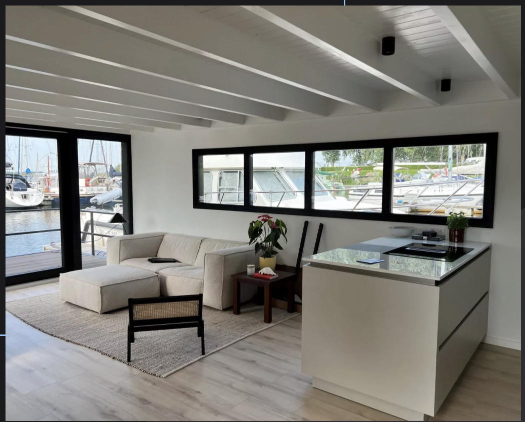 TMB60eco Houseboat Bij Rotterdam Ligplaats