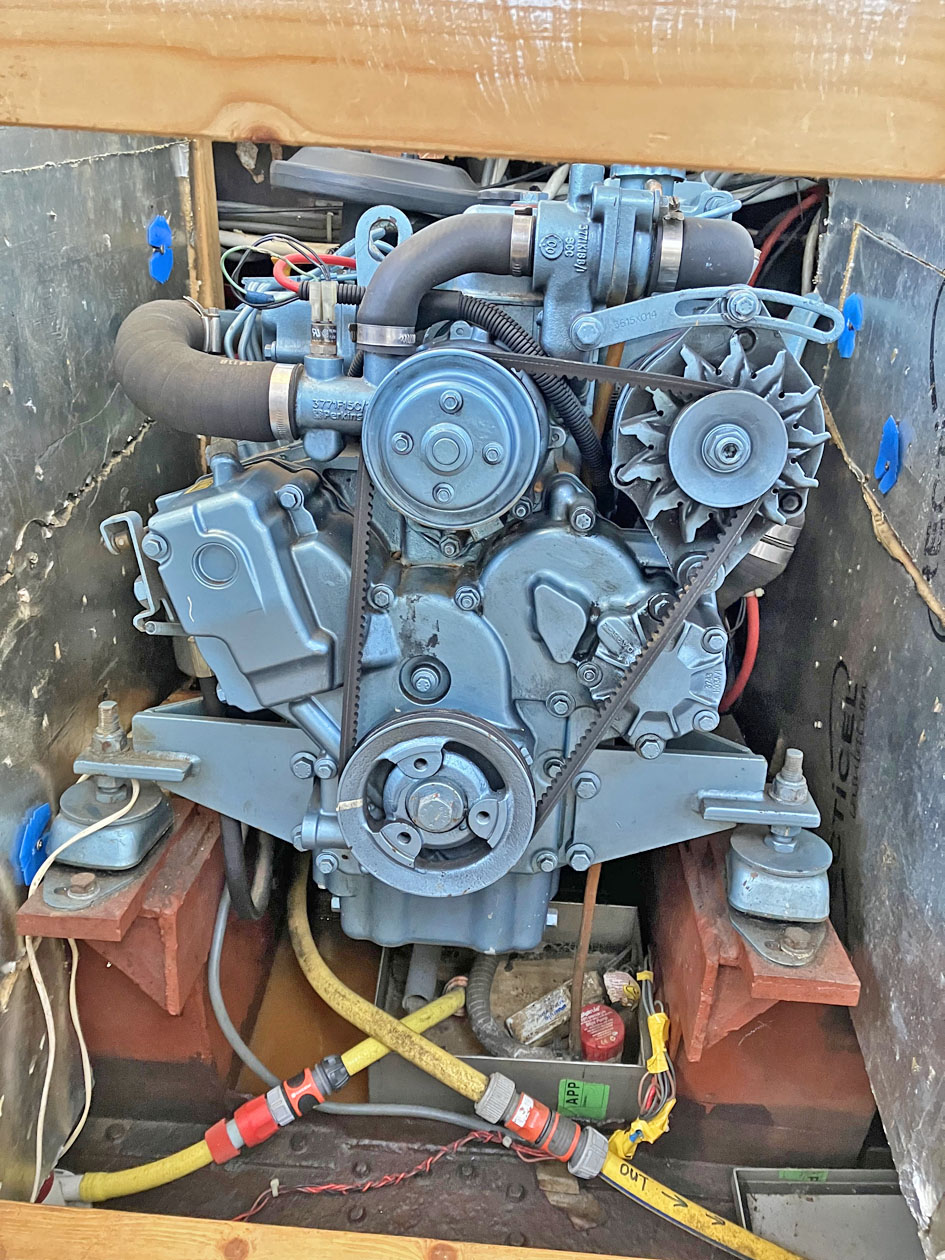 Varend Woonschip Skutsje 17.12