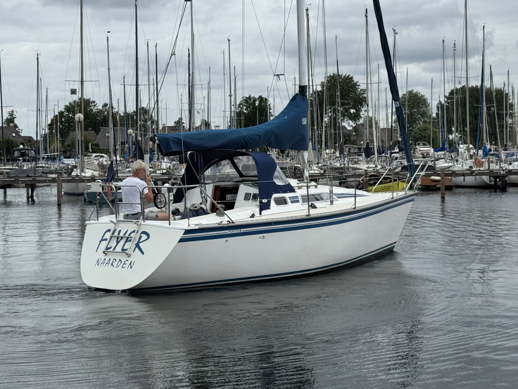 Hunter 28.5