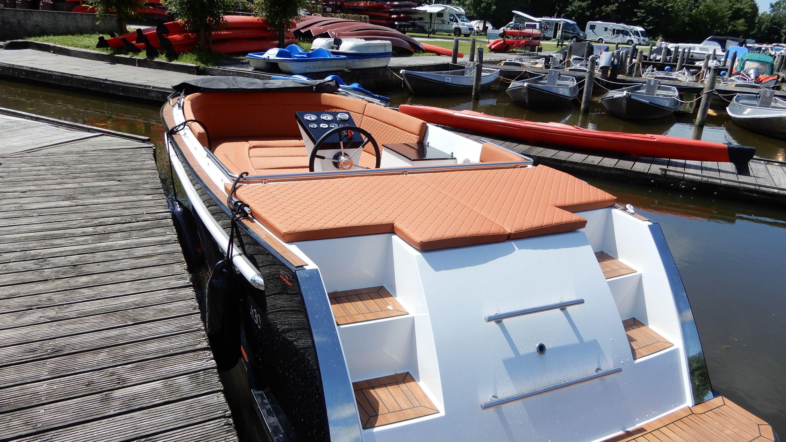 Maxima 630 tender