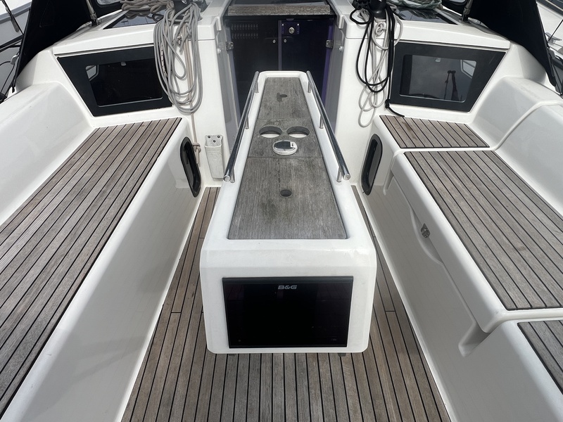 Dufour 360 GL
