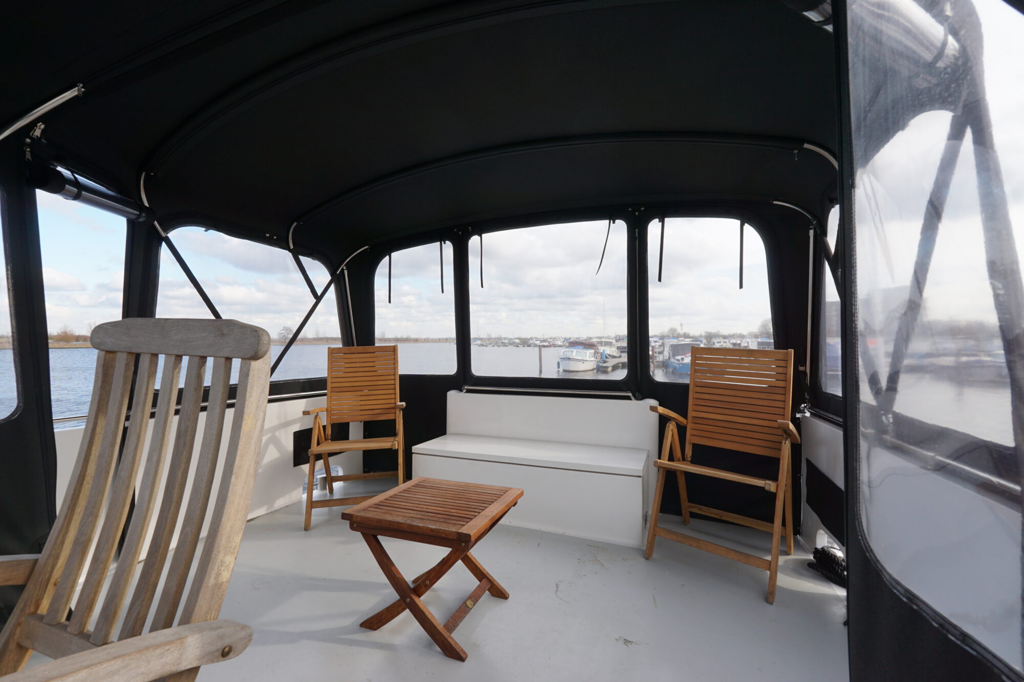 Valkkruiser 12.60 AK Cabrio