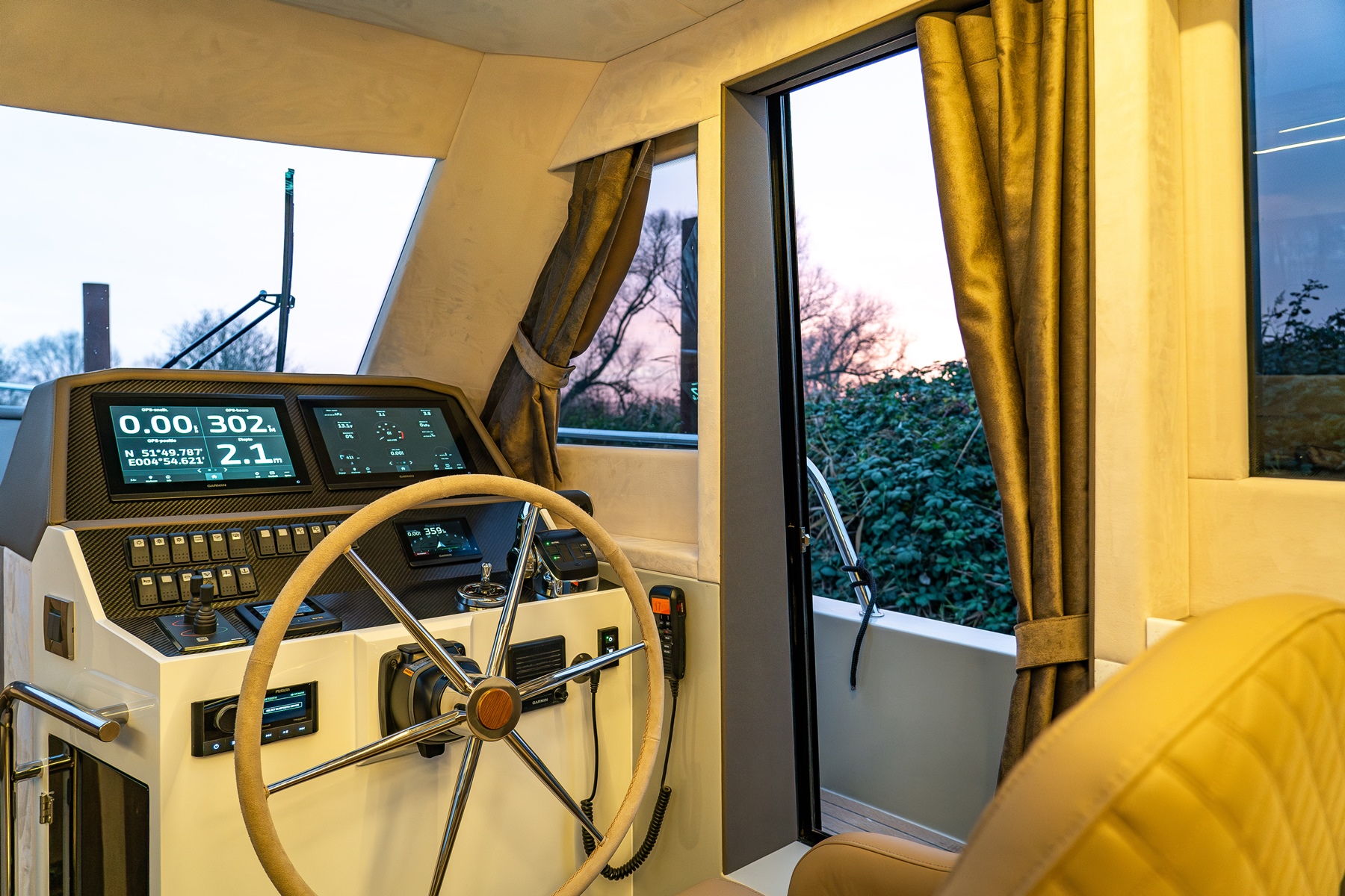 Maxima Boats 37 met Yanmar 320 pk