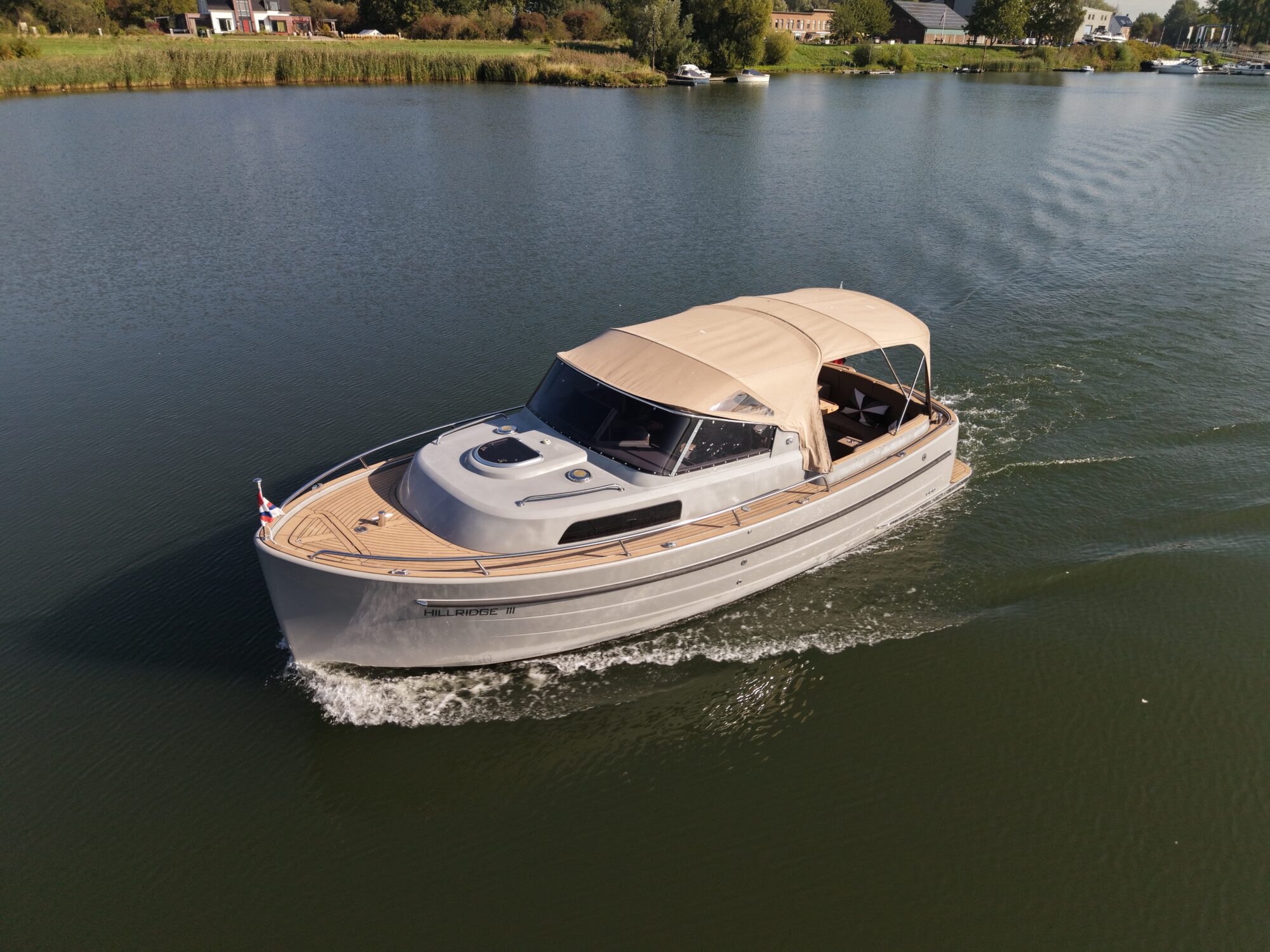 Antaris Seventy7 Cabin