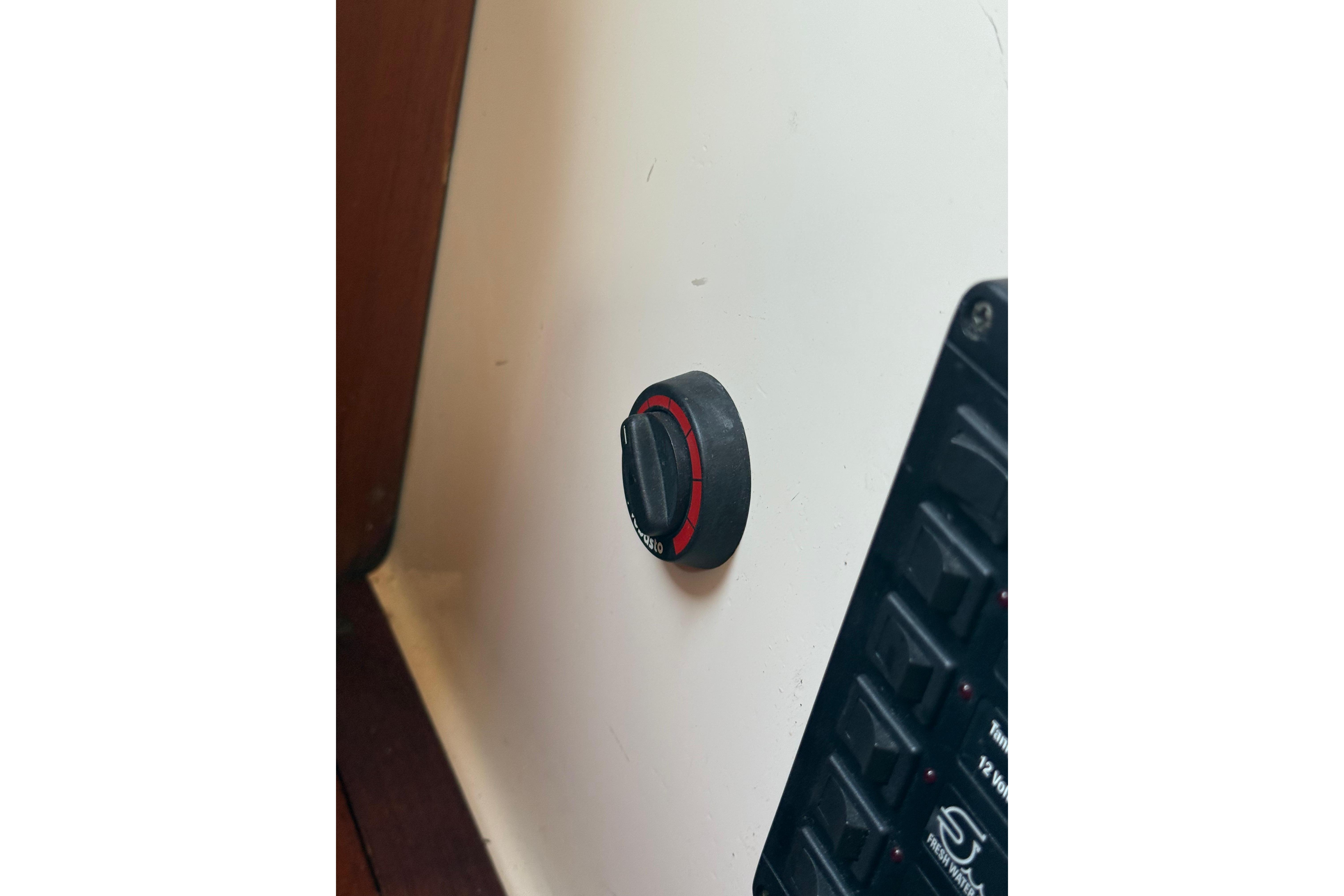 Jan Van Gent 10.35 Cabin