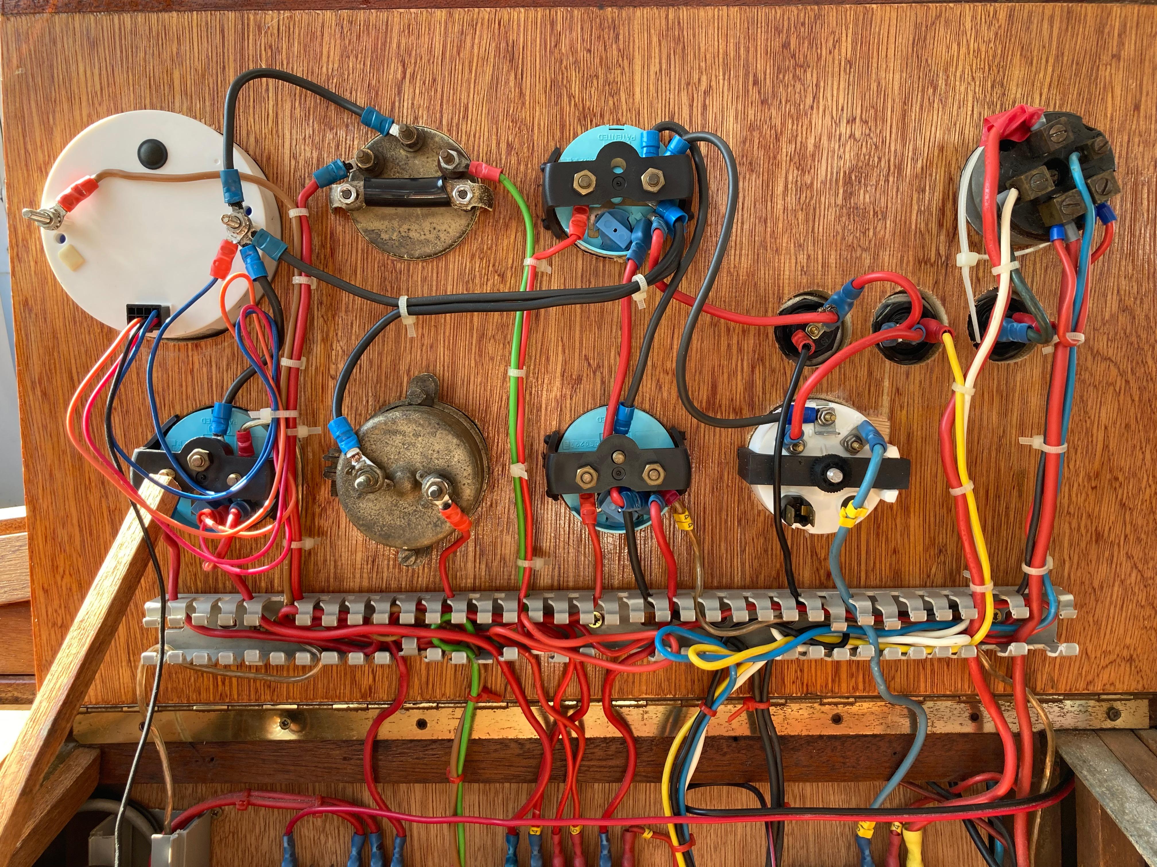 Motor Yacht Super Favorite AK 9.40