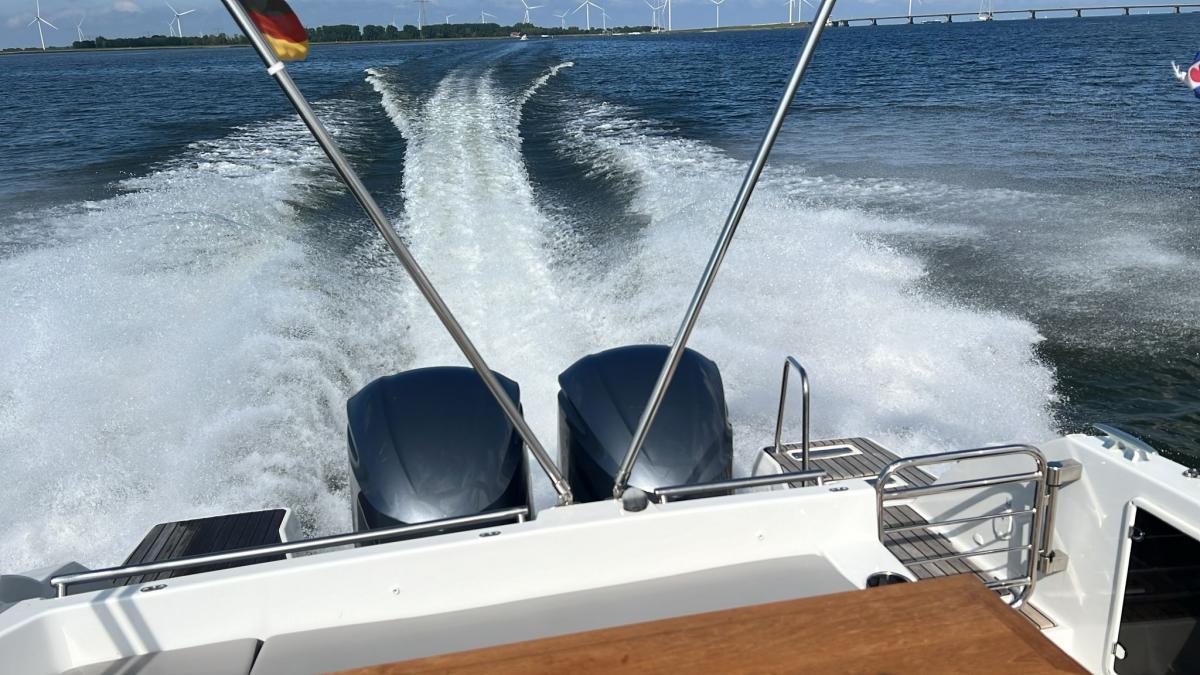 Jeanneau Cap Camarat 9.0 CC