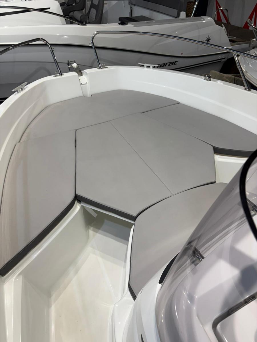 Jeanneau Cap Camarat 5.5 CC