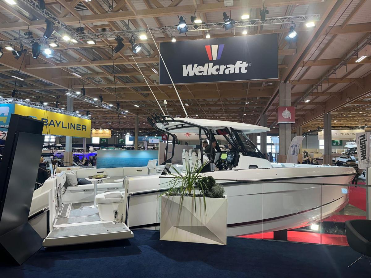 WELLCRAFT 38 T-Top