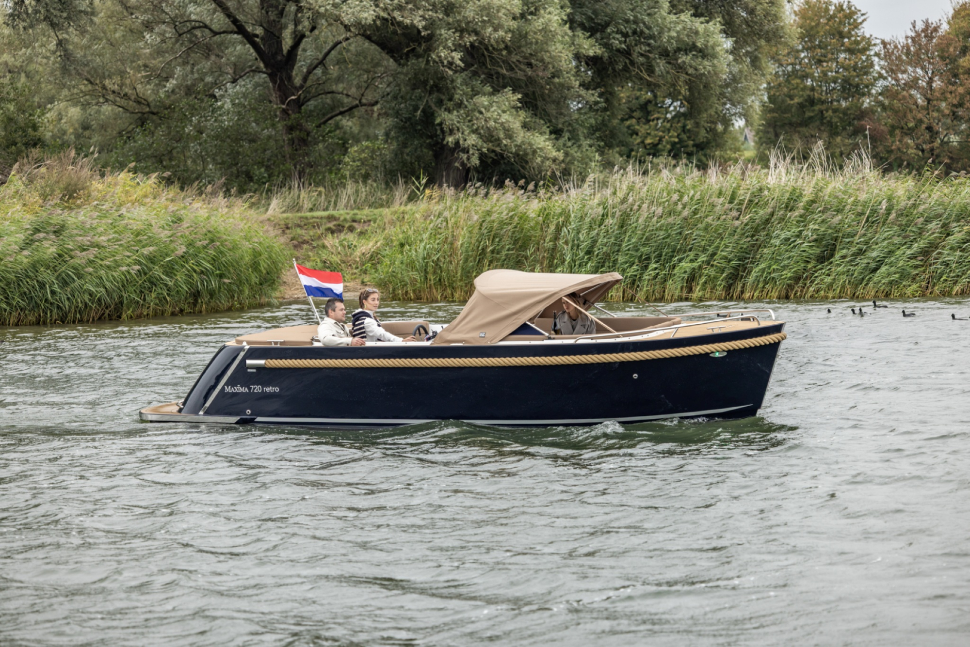 Maxima Boats 720 Retro
