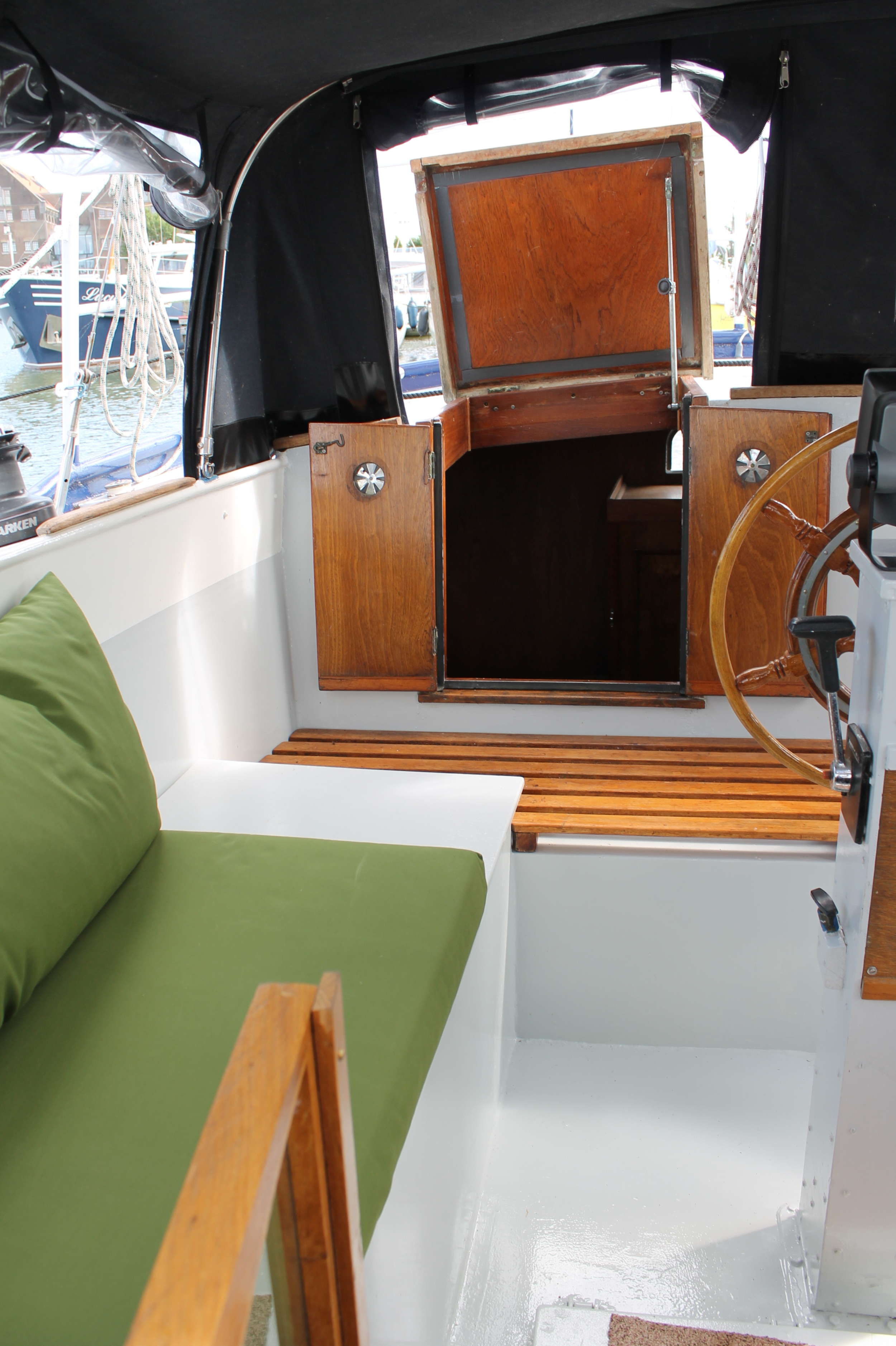 Pieter Beeldsnijder Gouwzee 3A