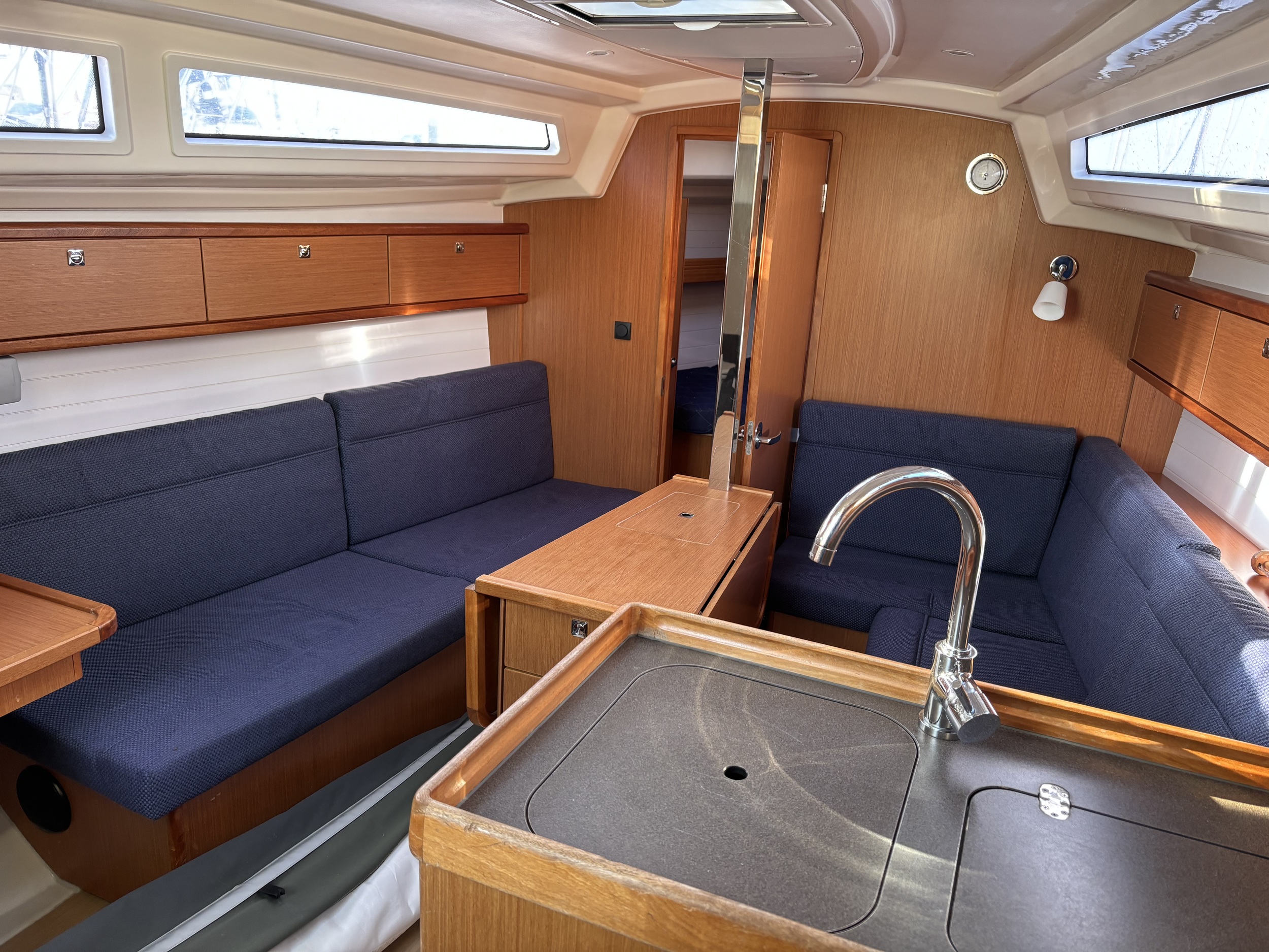 Bavaria 33 Cruiser
