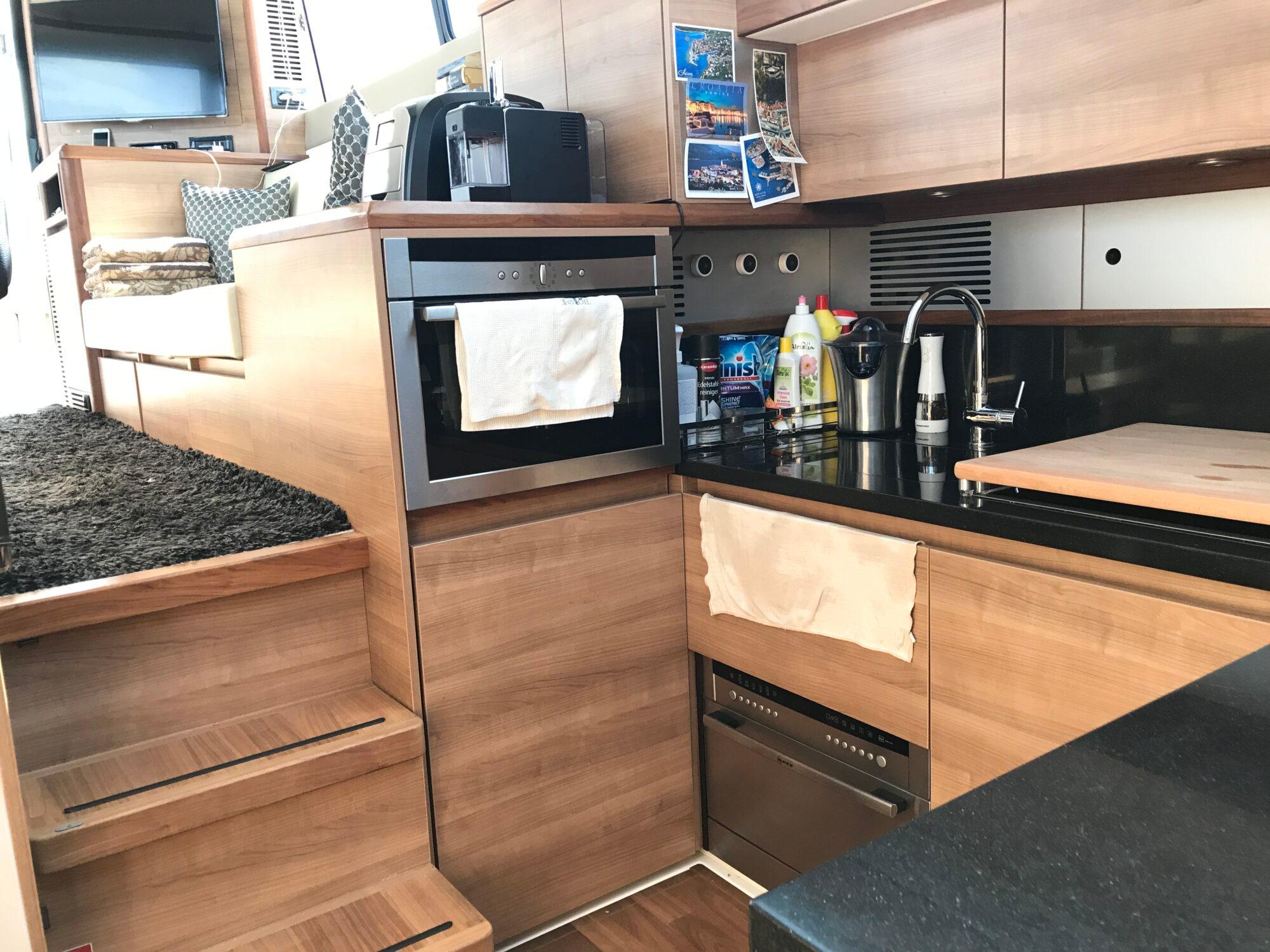Sealine Sealine F 42 Flybridge