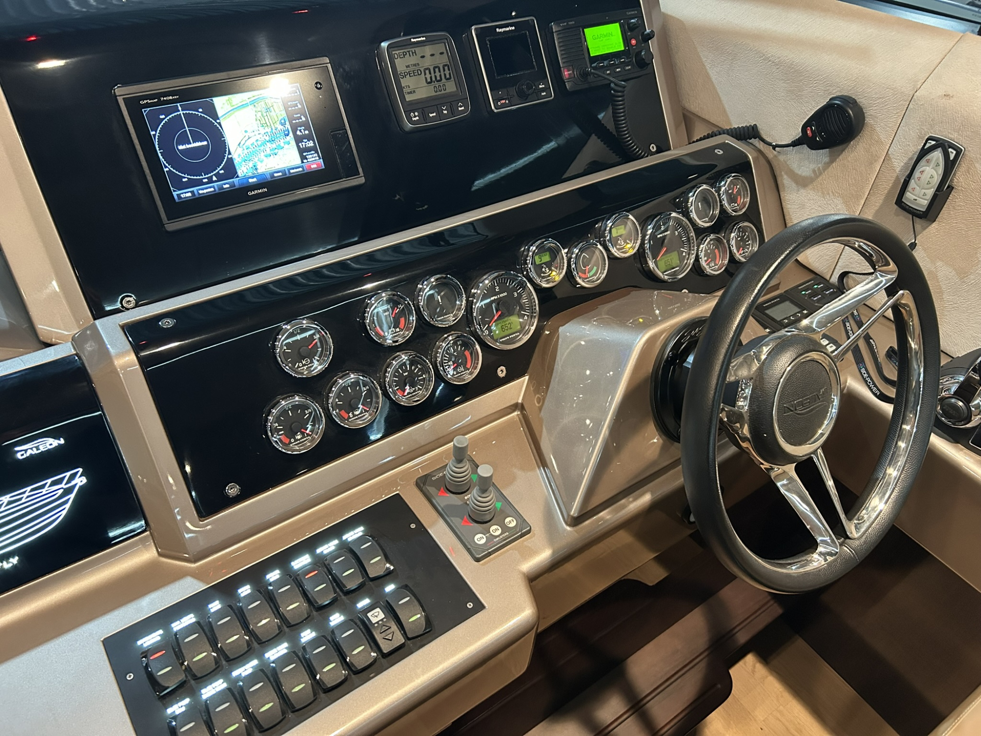 Galeon Yachts Galeon 420 fly 2017