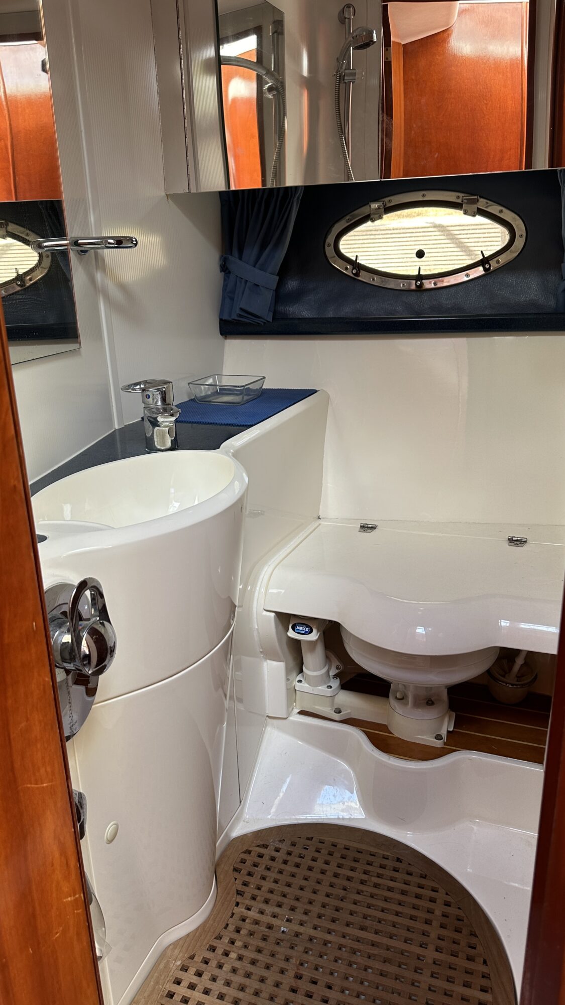 Fairline Phantom 40 Flybridge