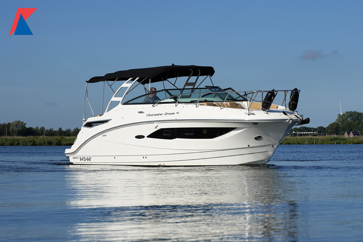 Sea Ray Sundancer 290 hoofdfoto: 1
