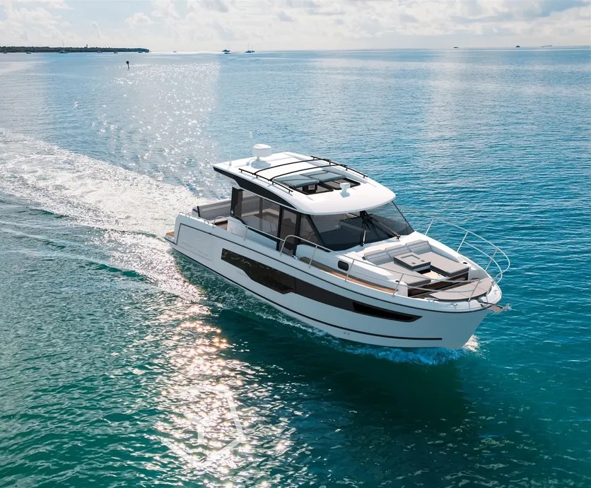 Jeanneau 1095 coupé serie 2