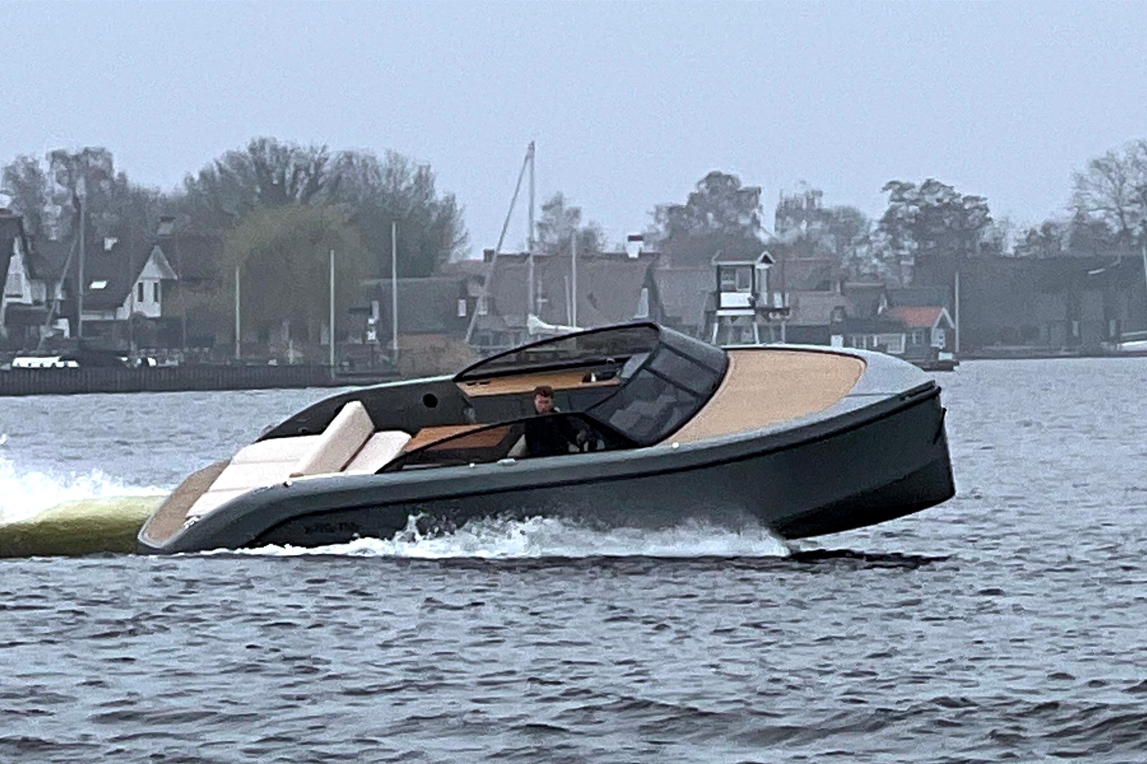 Rand Leisure 28