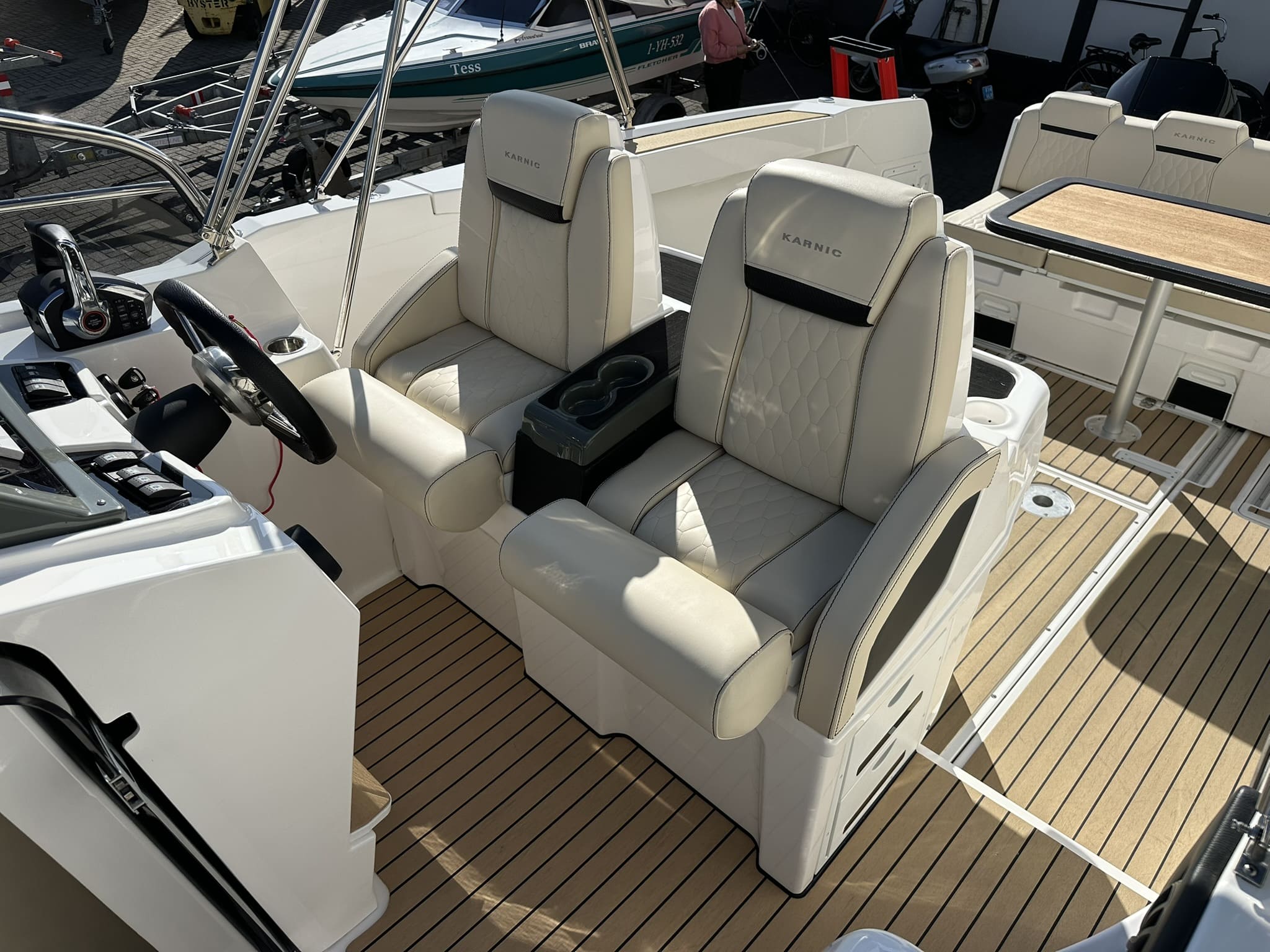 Karnic SL800 Walkaround