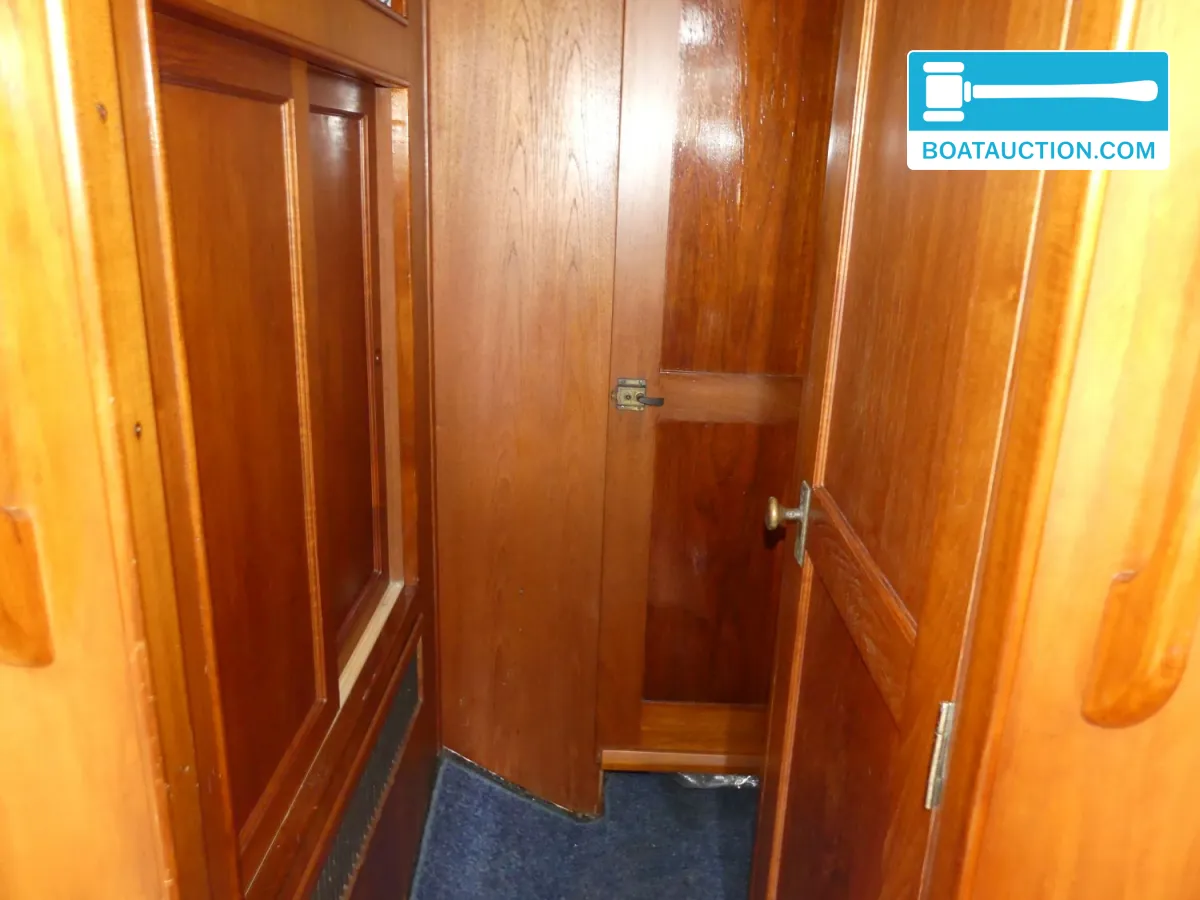 Morgan Out Island 41