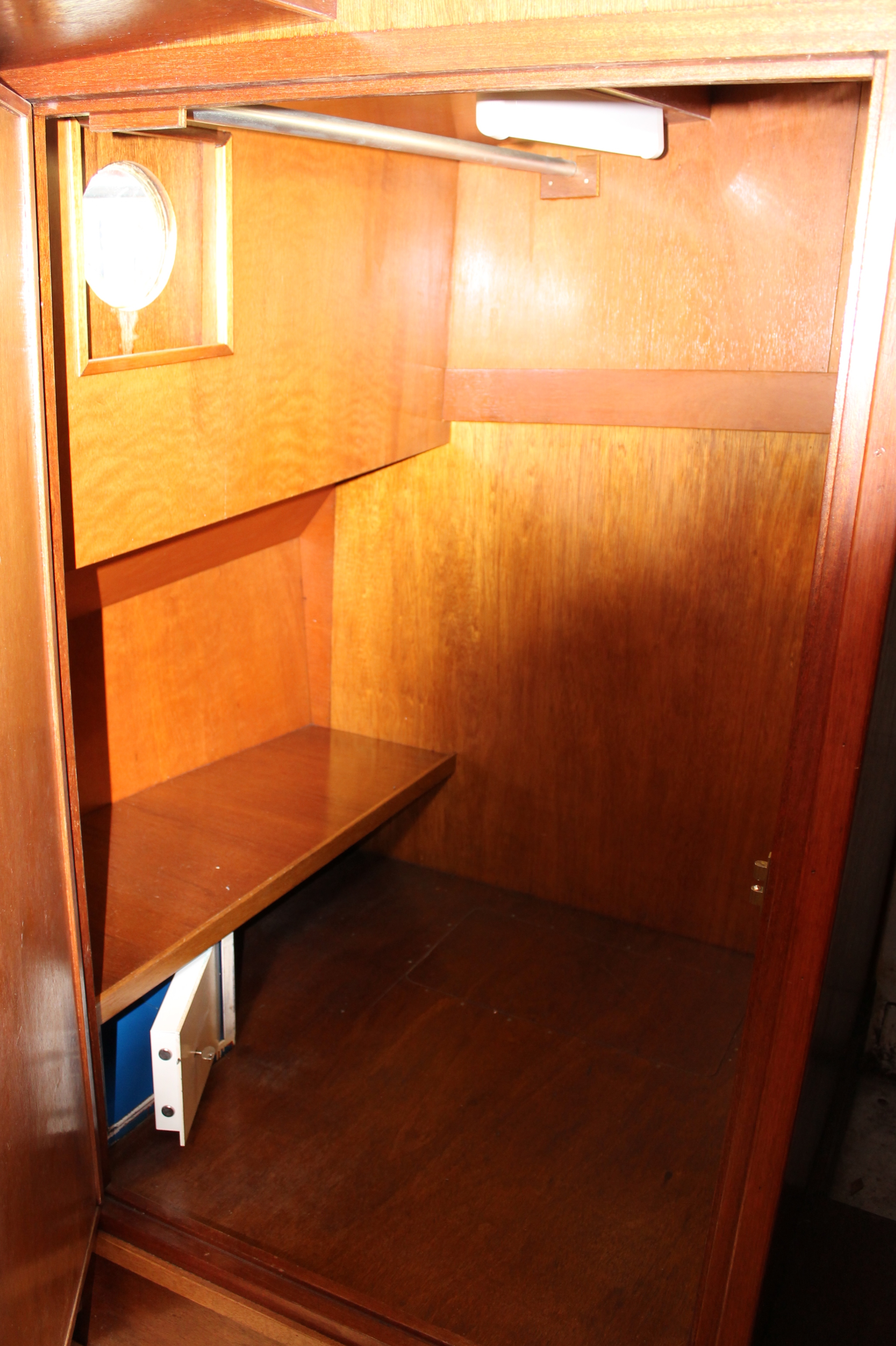 Tjalk Varend Woonschip 19.99