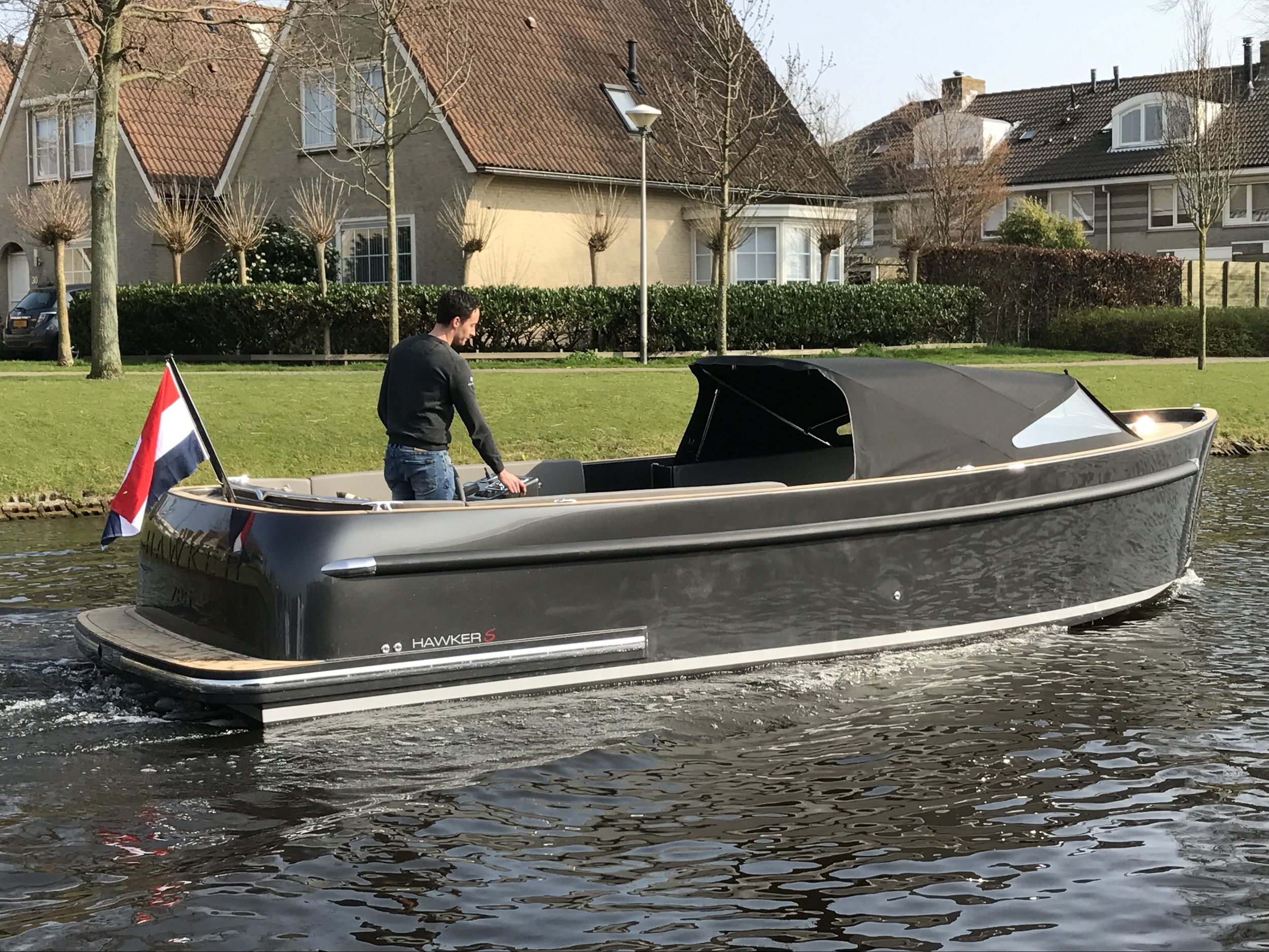 Seafury Hawker Tender 725